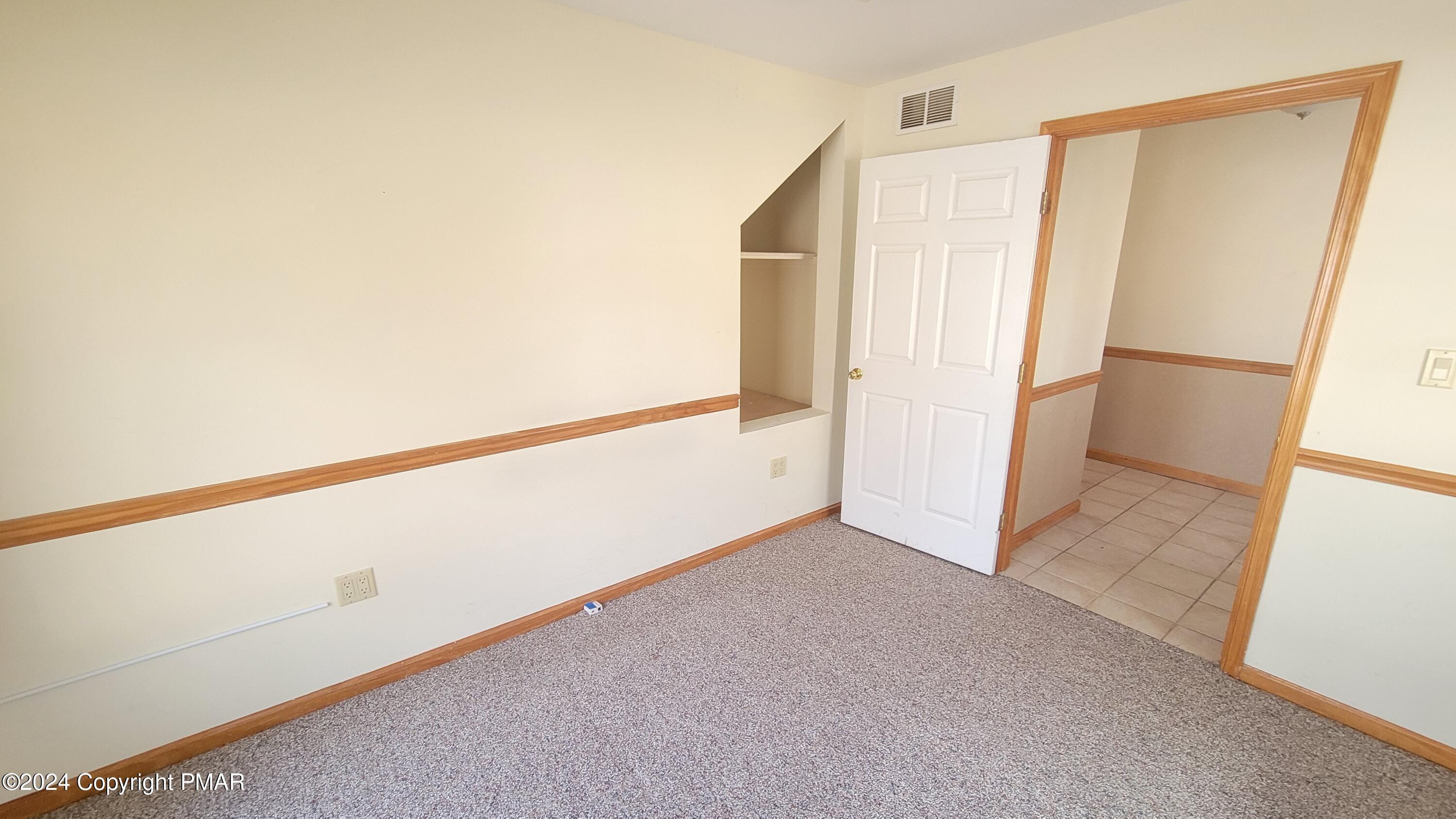 2275 Milford Road Property Photo 44