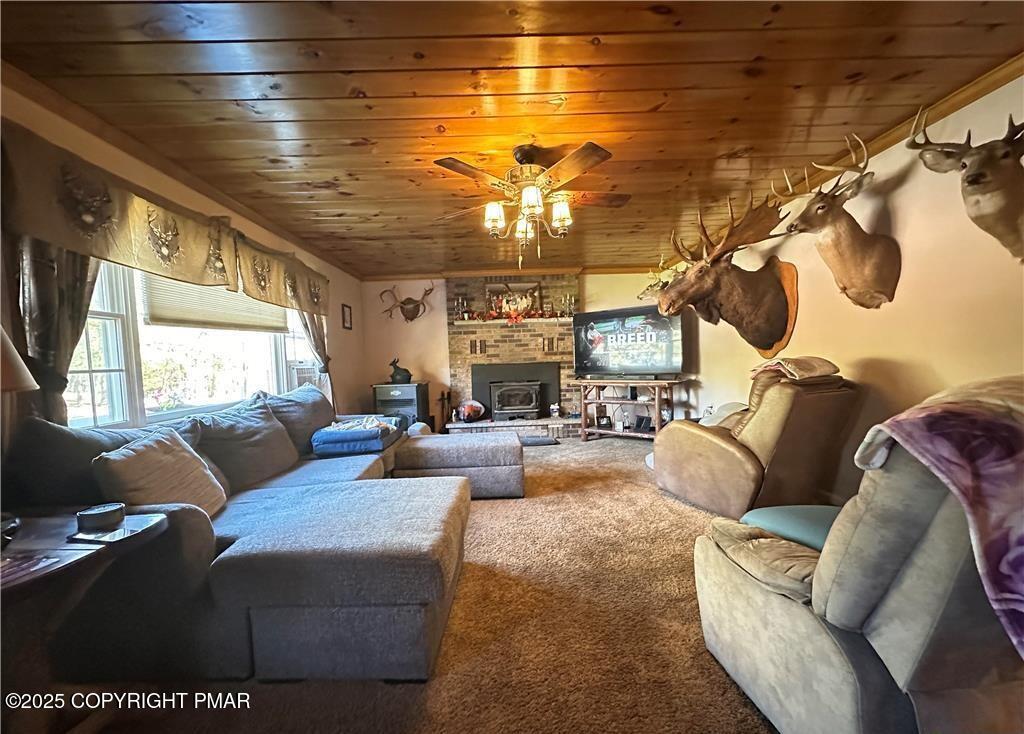 1193 Park Drive Property Photo 4