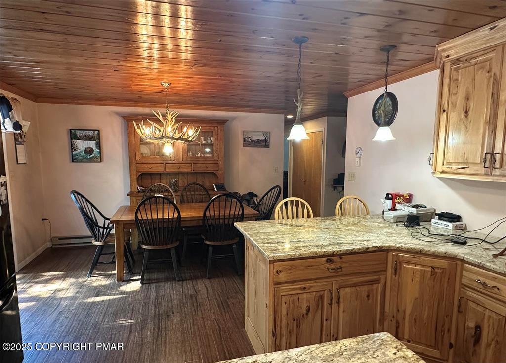 1193 Park Drive Property Photo 7