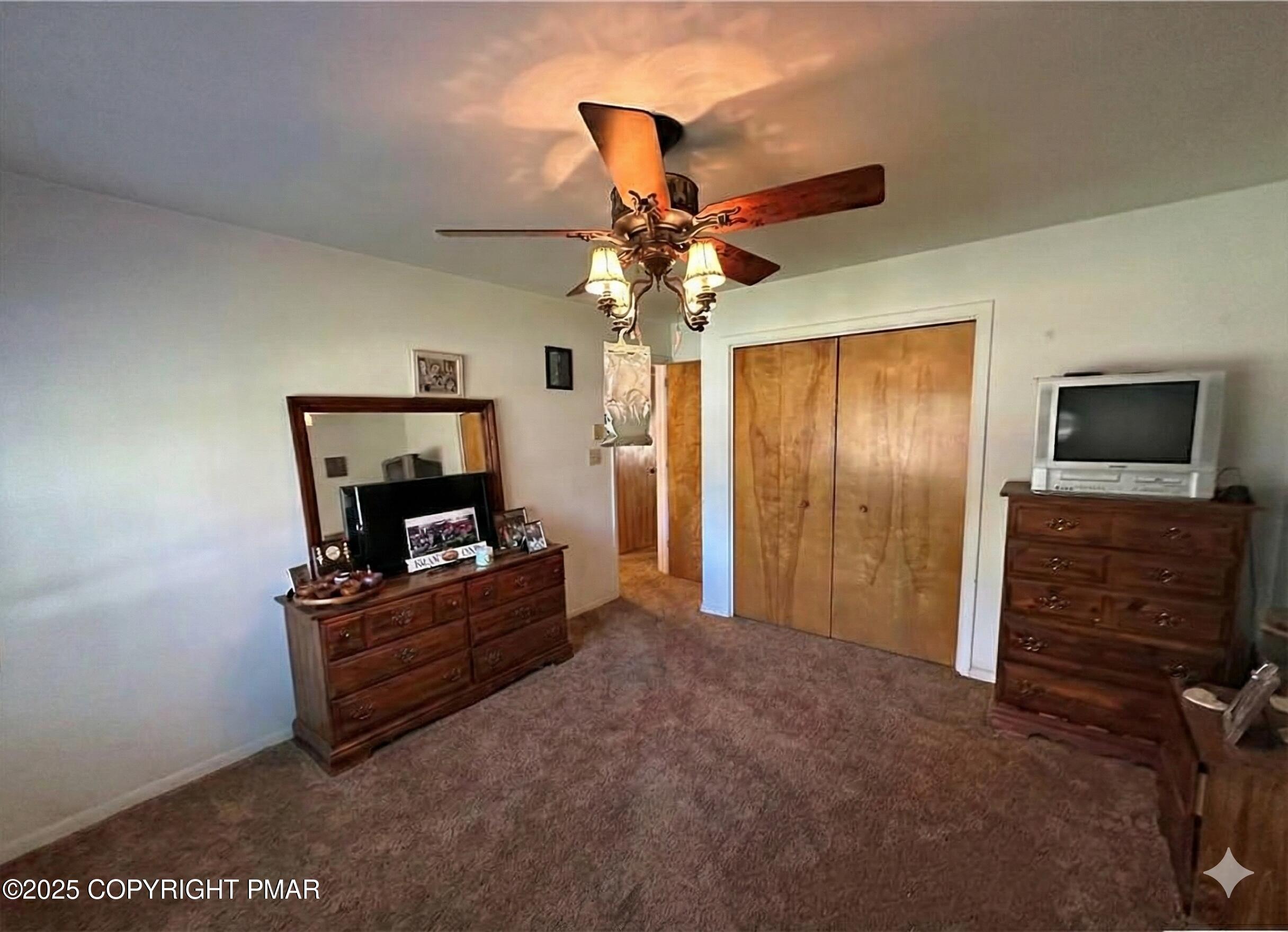 1193 Park Drive Property Photo 11