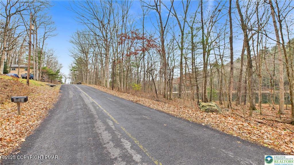 221 Brookdale Dr 221 Drive Property Photo 4