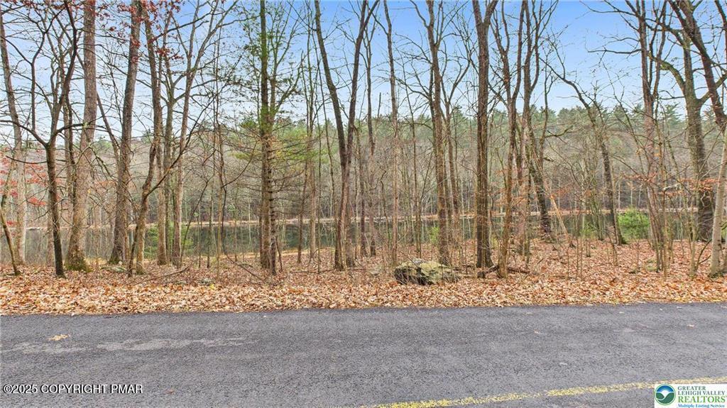 221 Brookdale Dr 221 Drive Property Photo 9