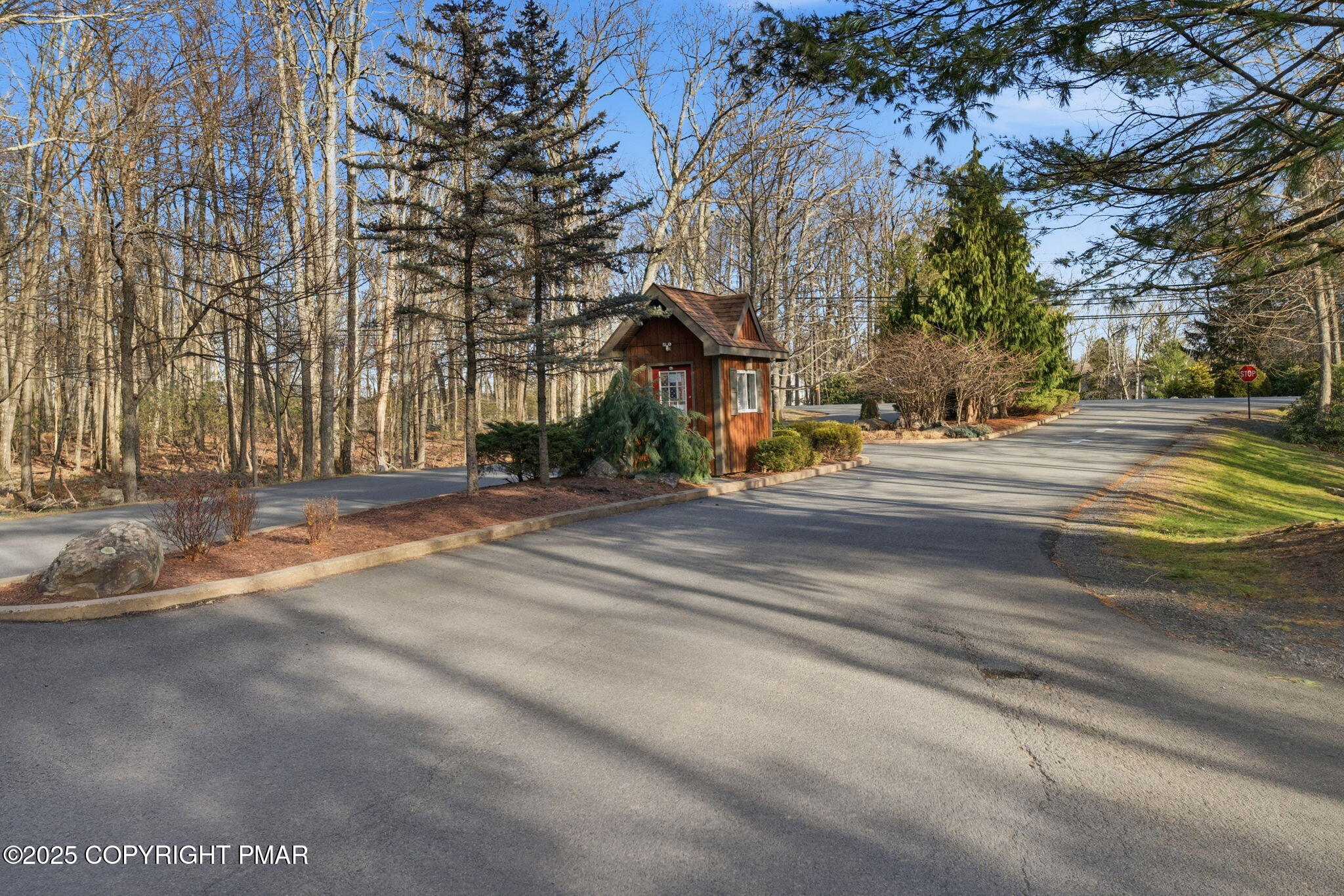 54 Doe Run Property Photo 60