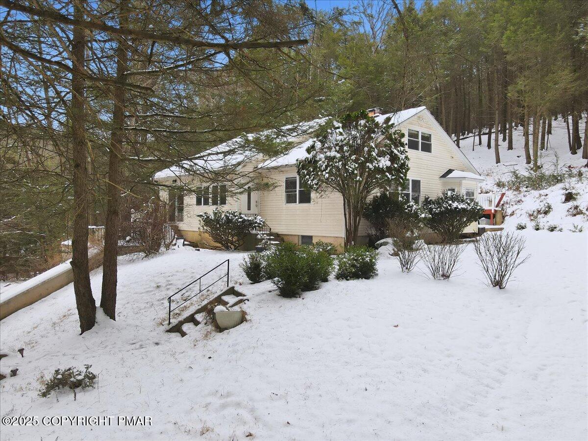 172 Evergreen Hollow Road Property Photo 2
