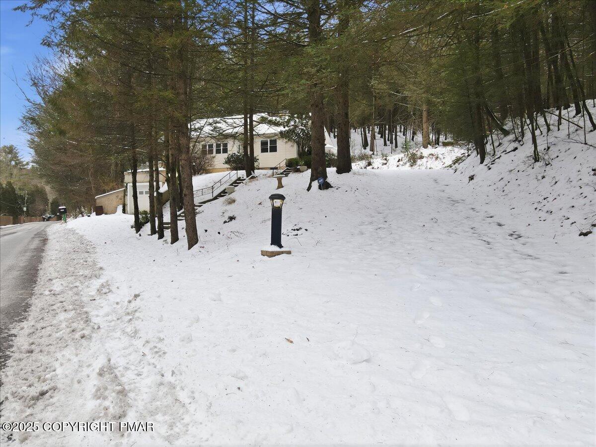172 Evergreen Hollow Road Property Photo 4