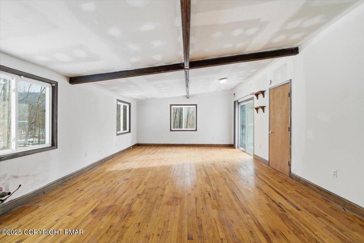 5695 Decker Road Property Photo 14
