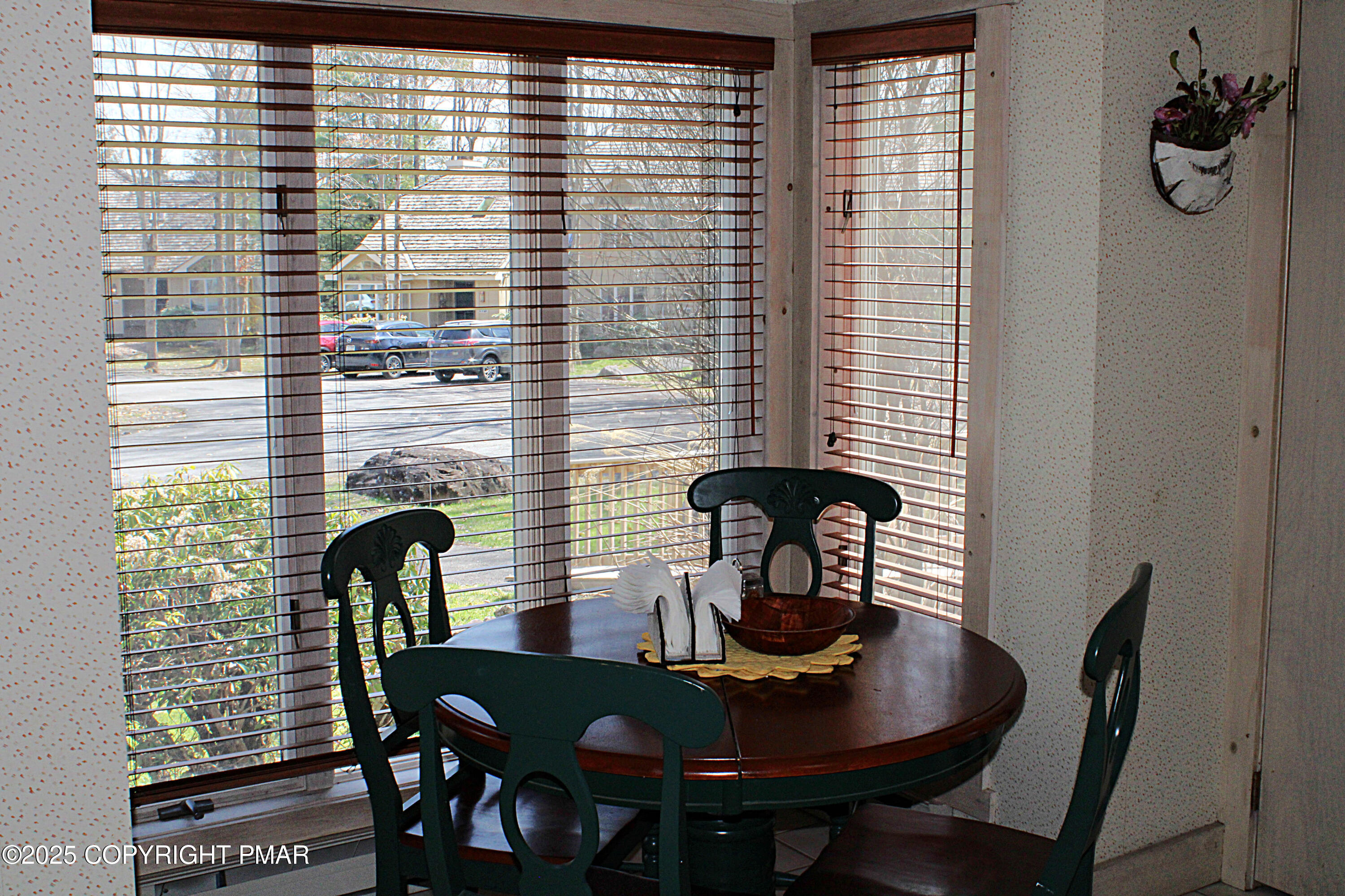 856 Crest Pines Lane Property Photo 7
