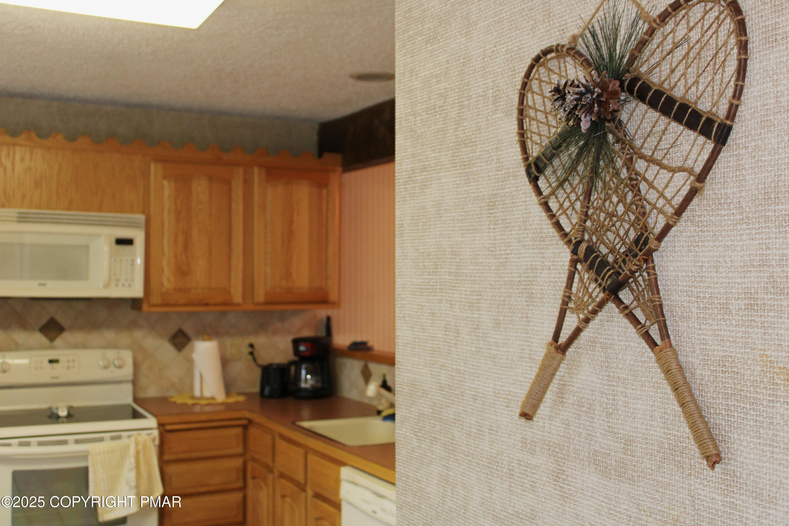 856 Crest Pines Lane Property Photo 10