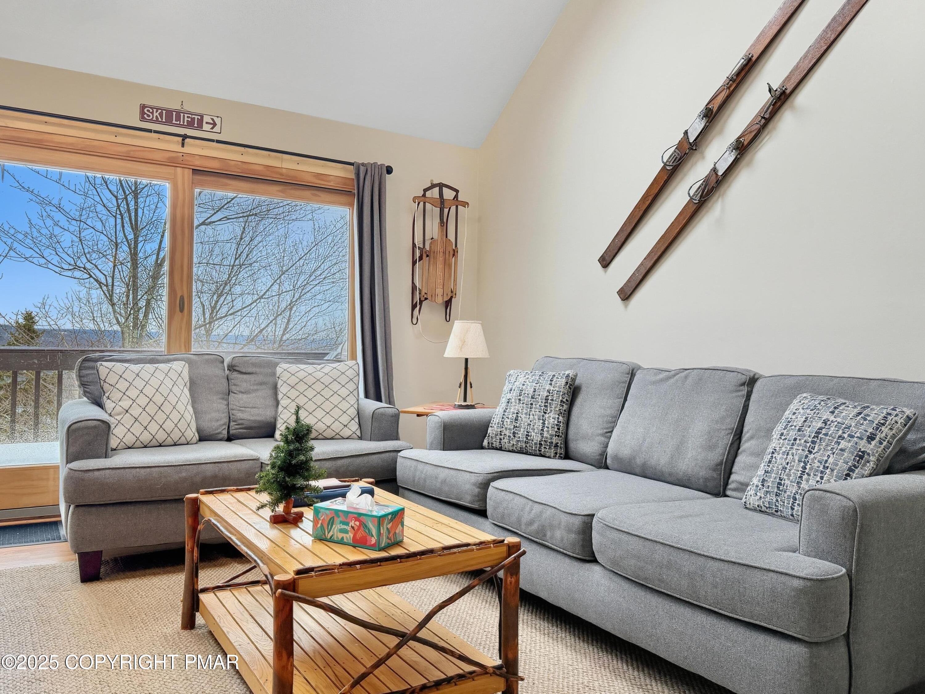 227 Cross Country Lane Property Photo 13