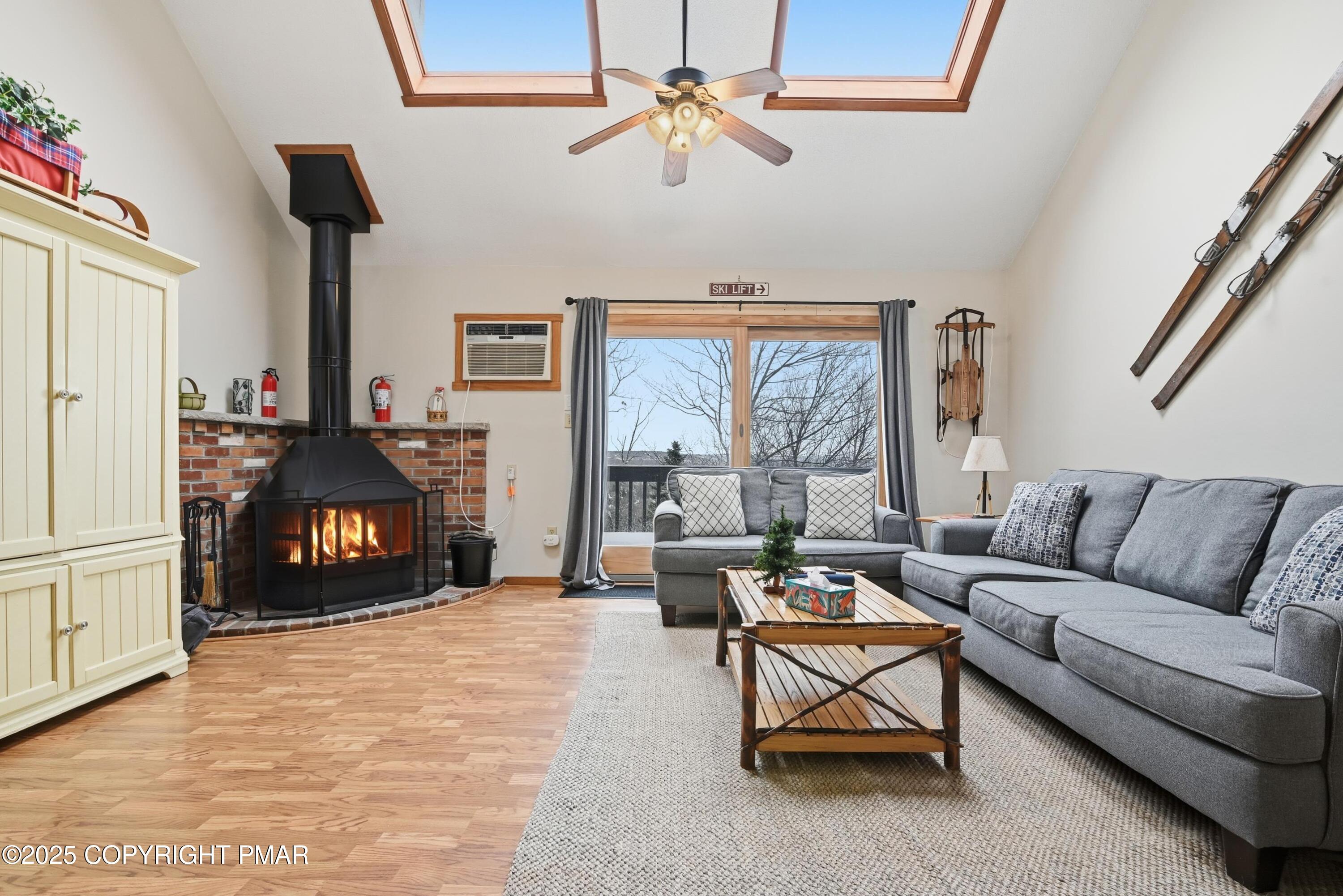 227 Cross Country Lane Property Photo 14