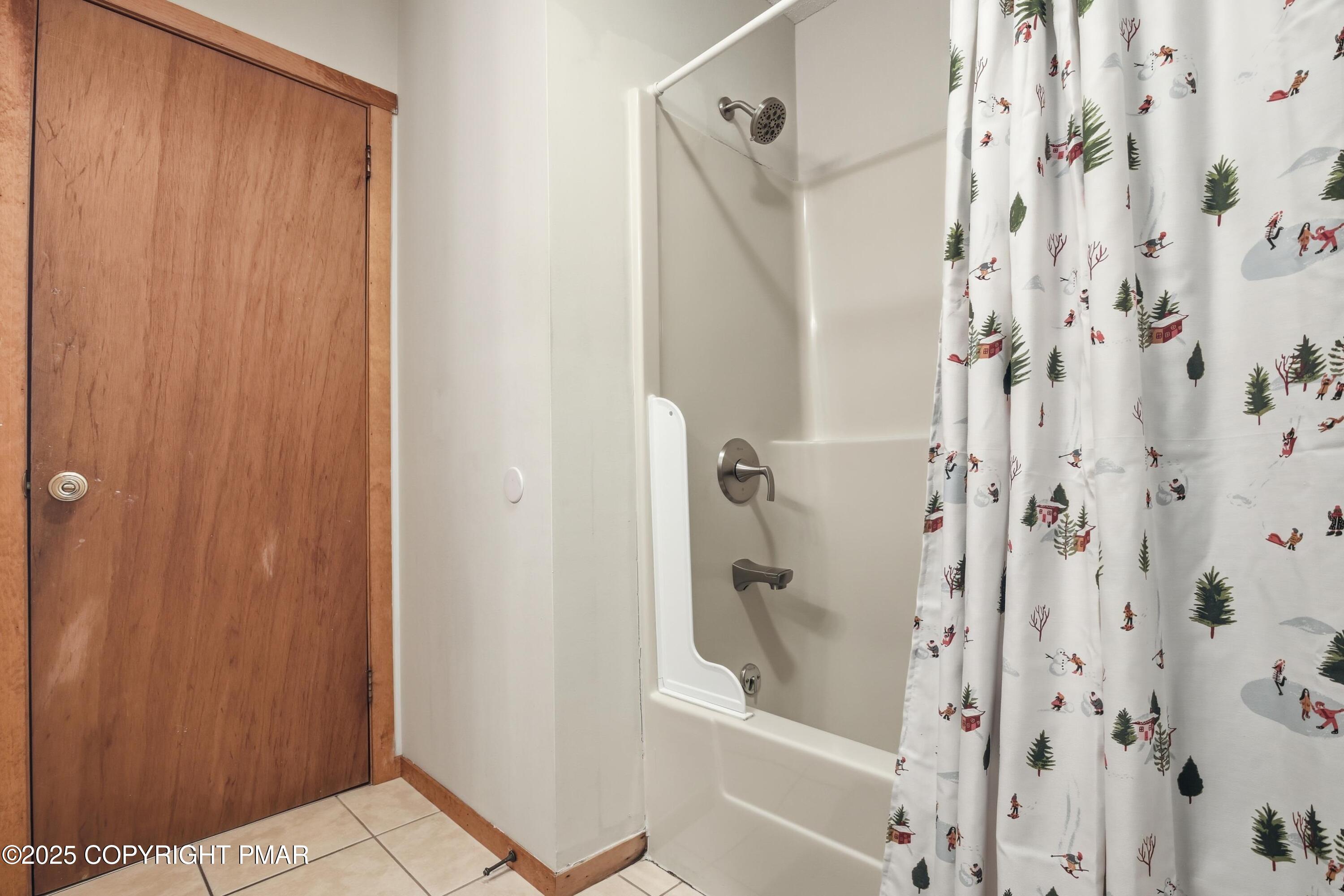 227 Cross Country Lane Property Photo 31