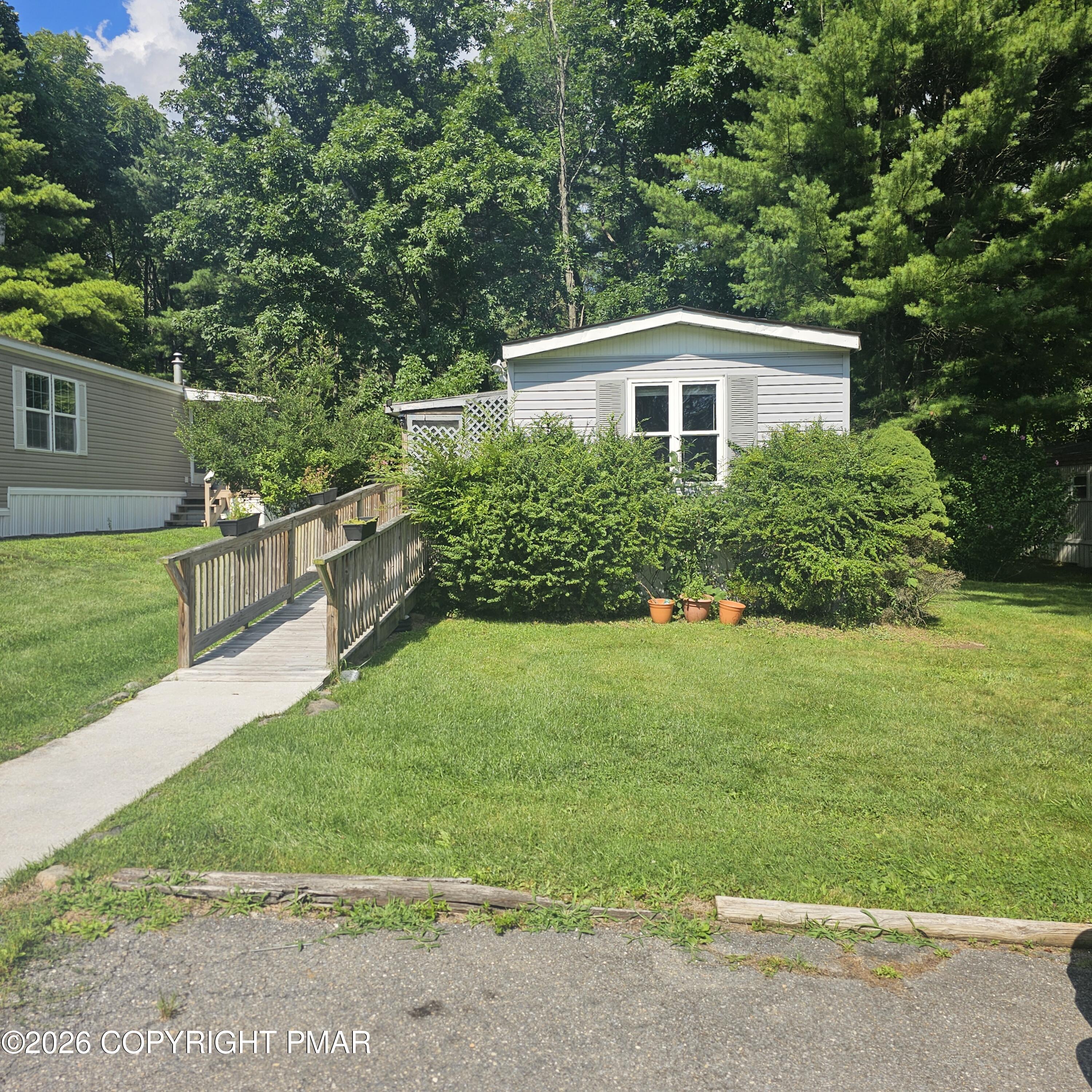 145 Gold Lane Property Photo 2
