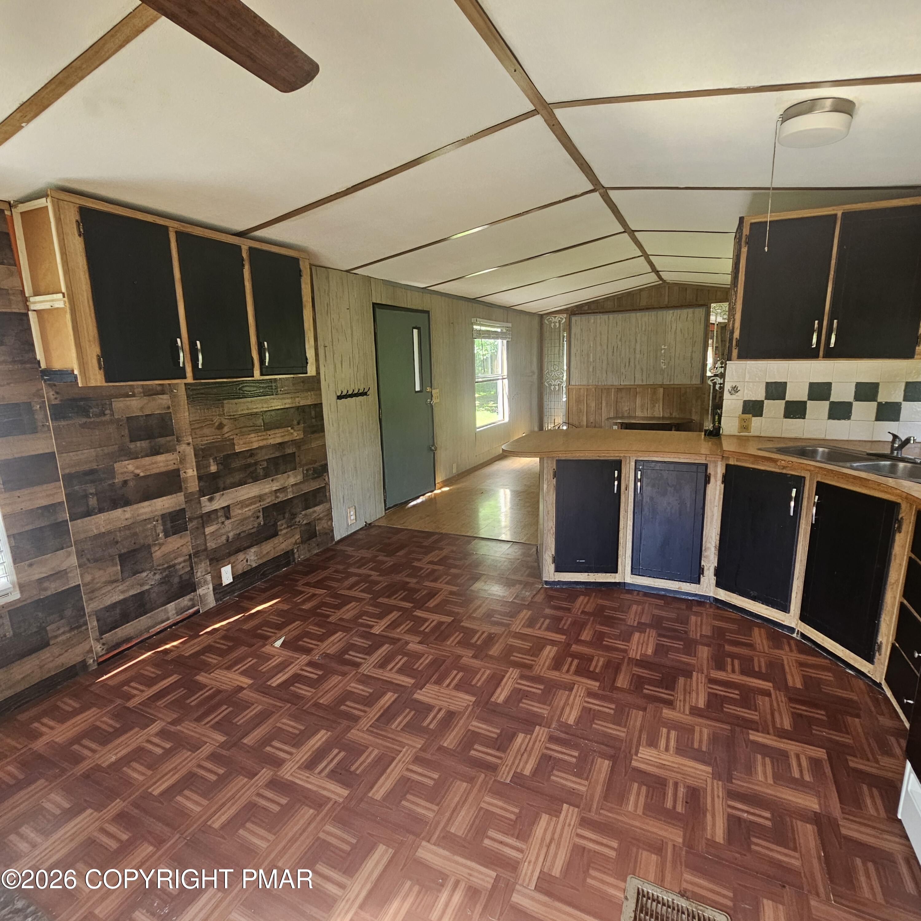 145 Gold Lane Property Photo 12
