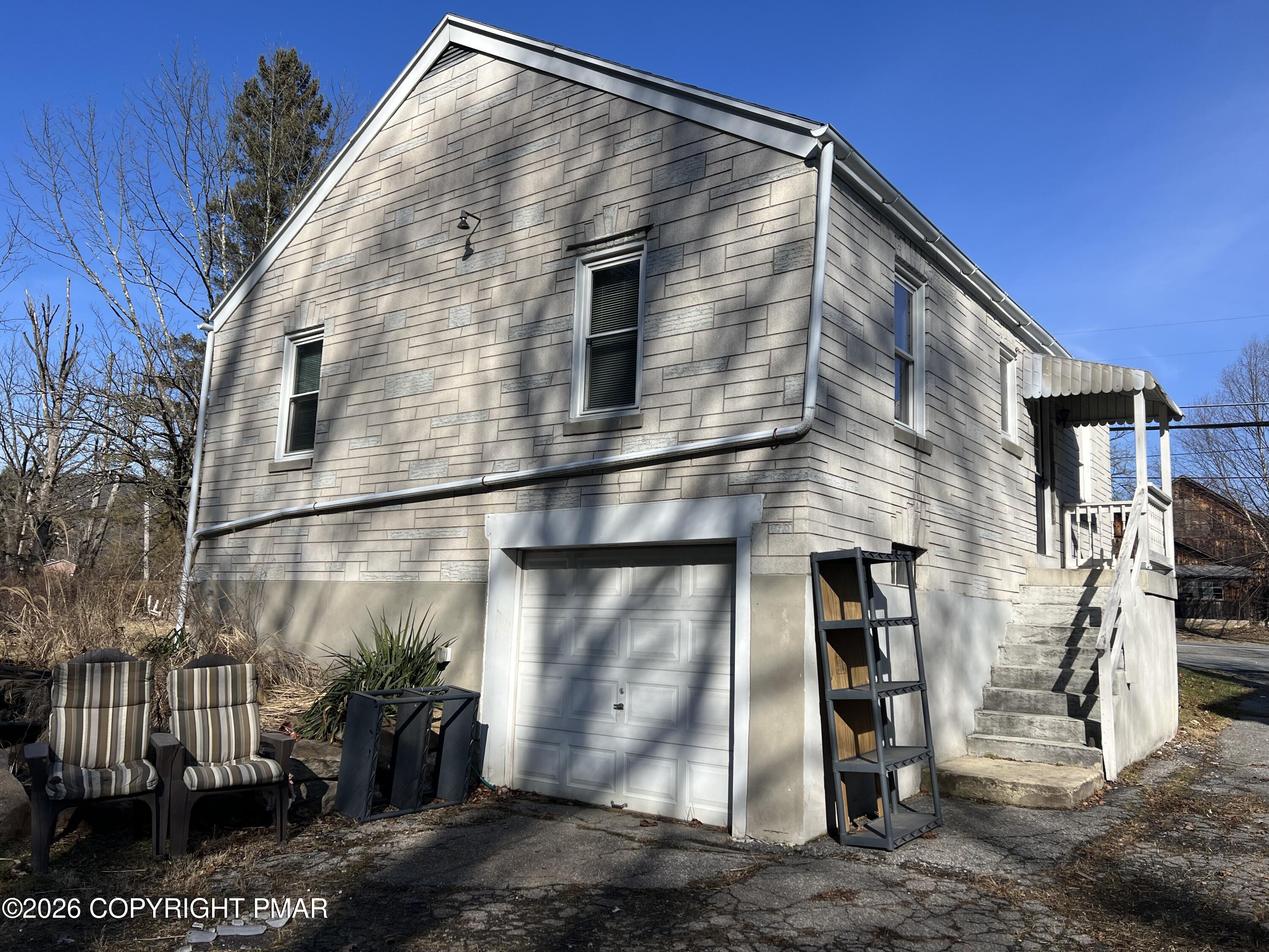 3749 Mountain View Drive Property Photo 6