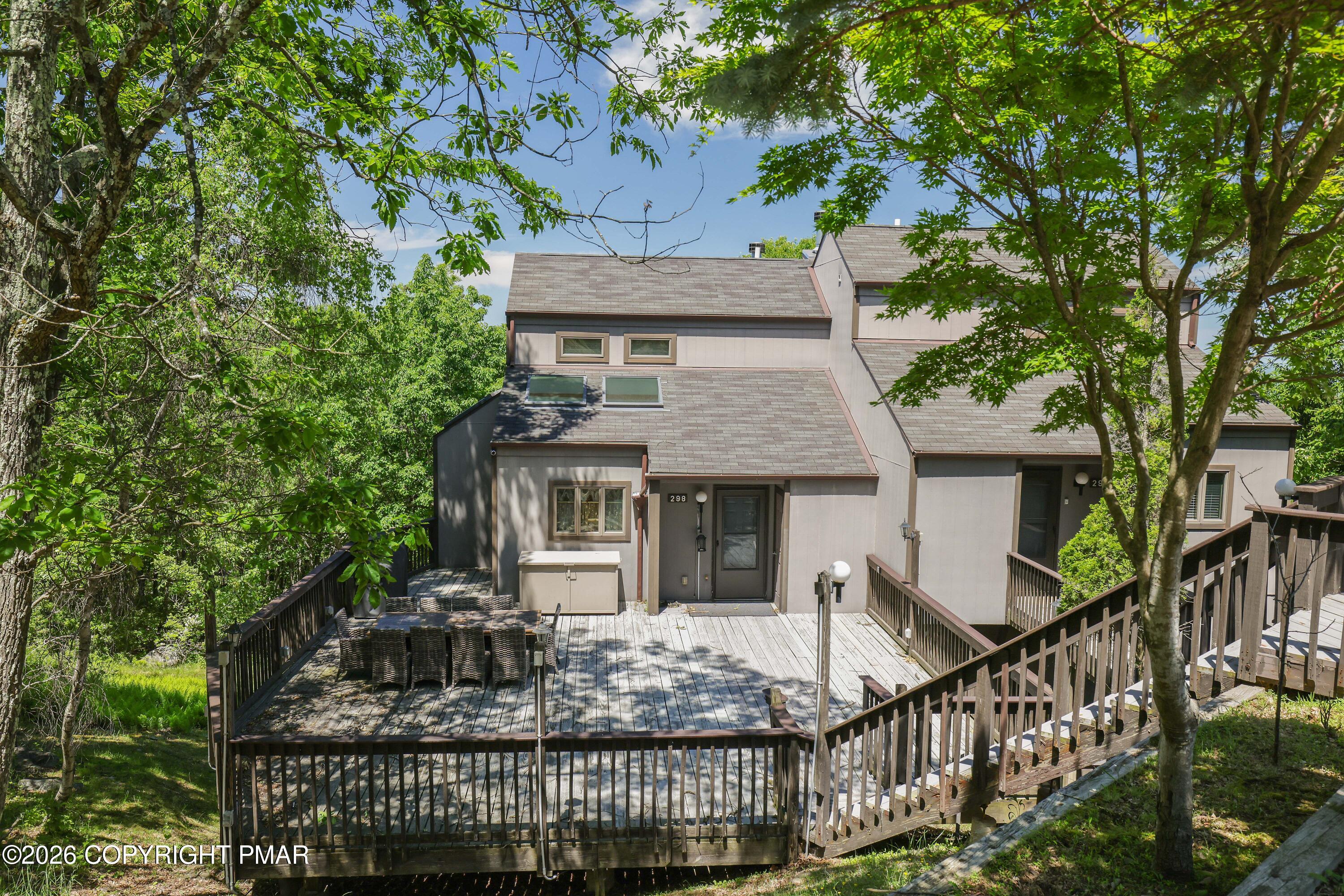 298 Overlook Way Property Photo 1