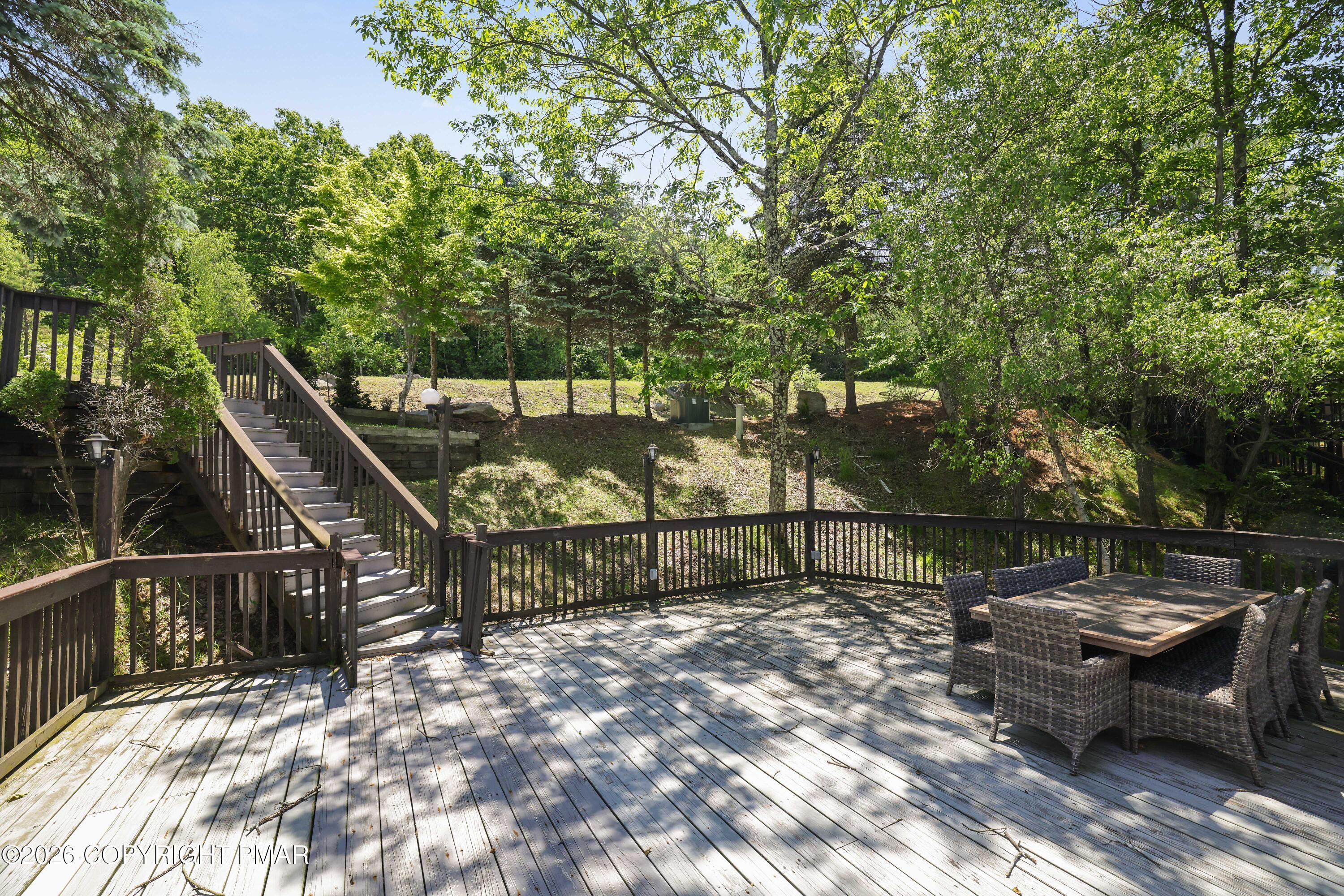 298 Overlook Way Property Photo 5