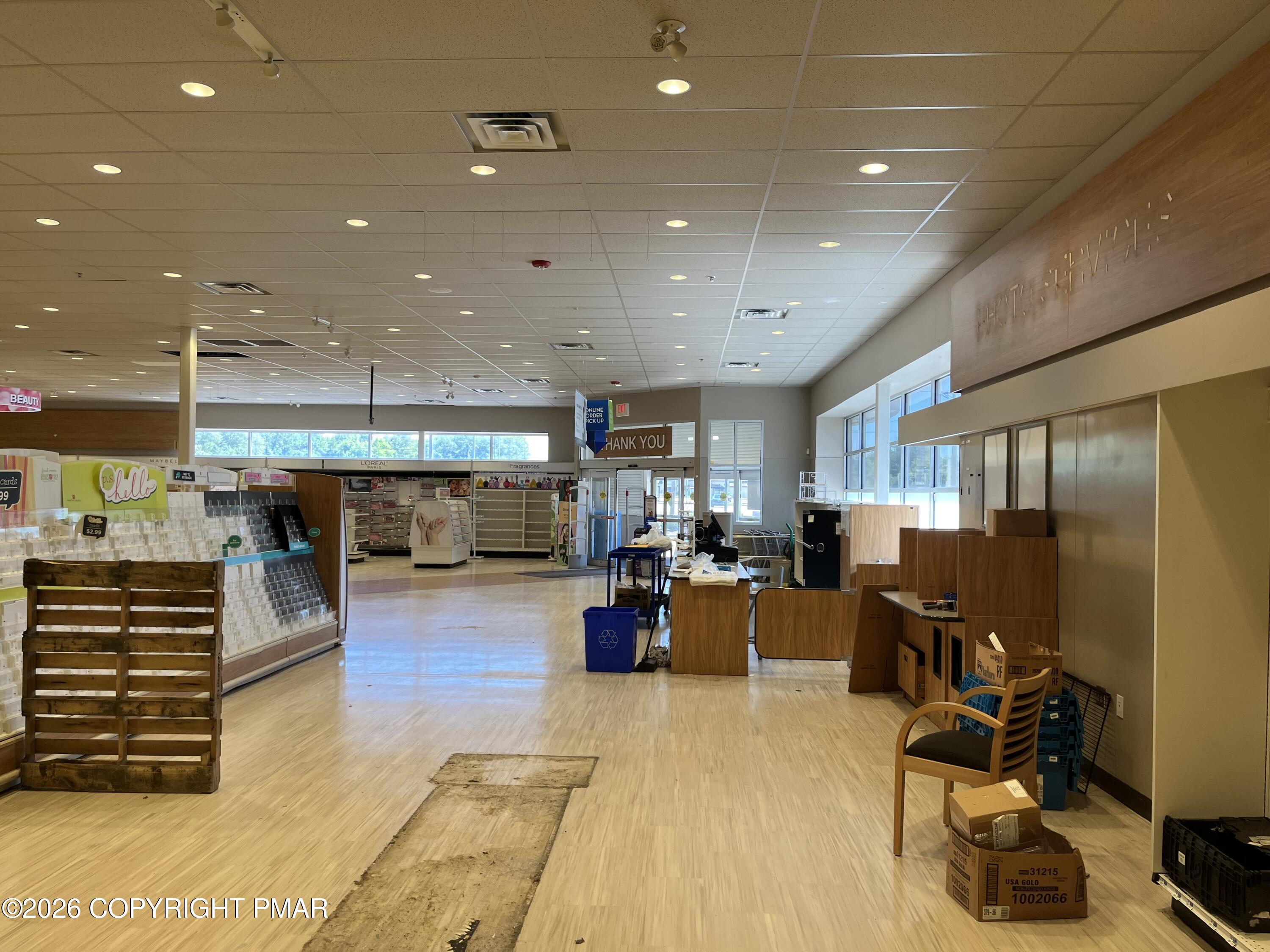 4555 Milford Road Rite Aid Property Photo 8