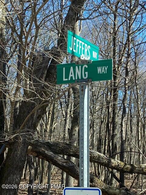Jeffers Way & Lang Way Property Photo 3