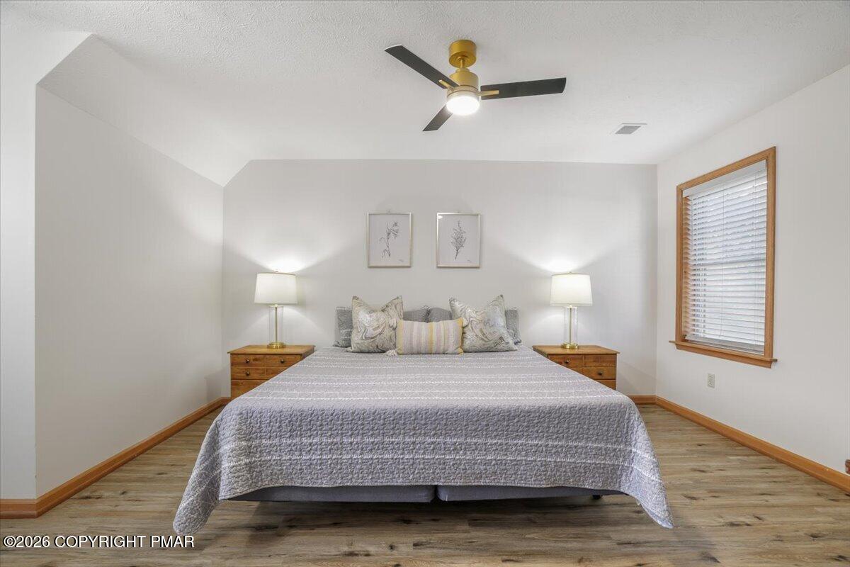 132 Laurel Court Property Photo 12