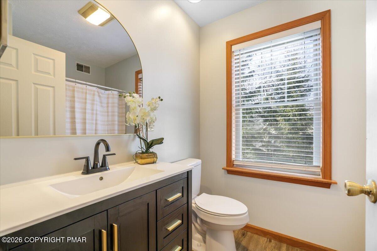 132 Laurel Court Property Photo 20