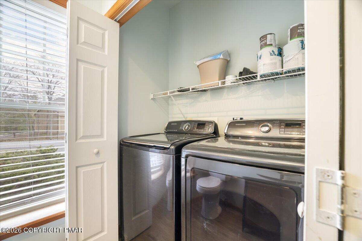 132 Laurel Court Property Photo 27