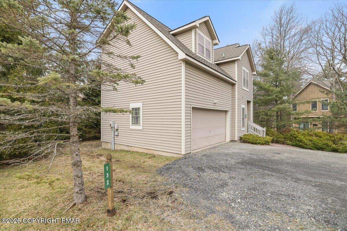 132 Laurel Court Property Photo 32