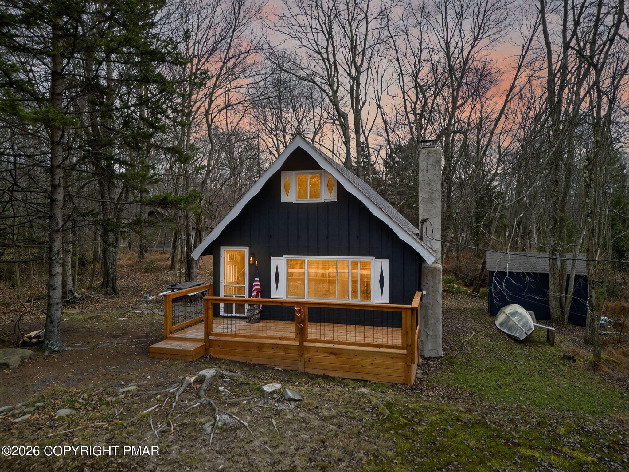 129 Mahoning Drive Property Photo 2