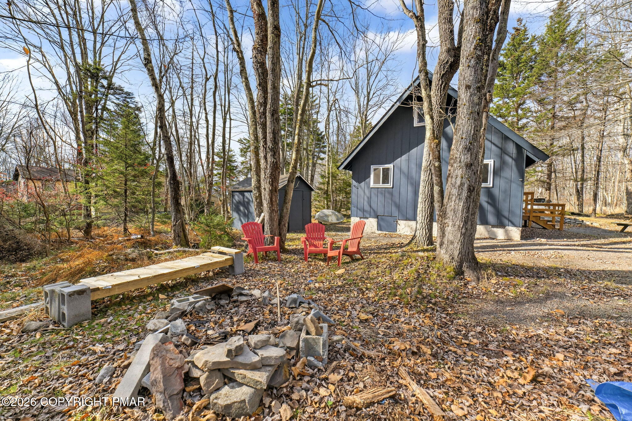 129 Mahoning Drive Property Photo 4