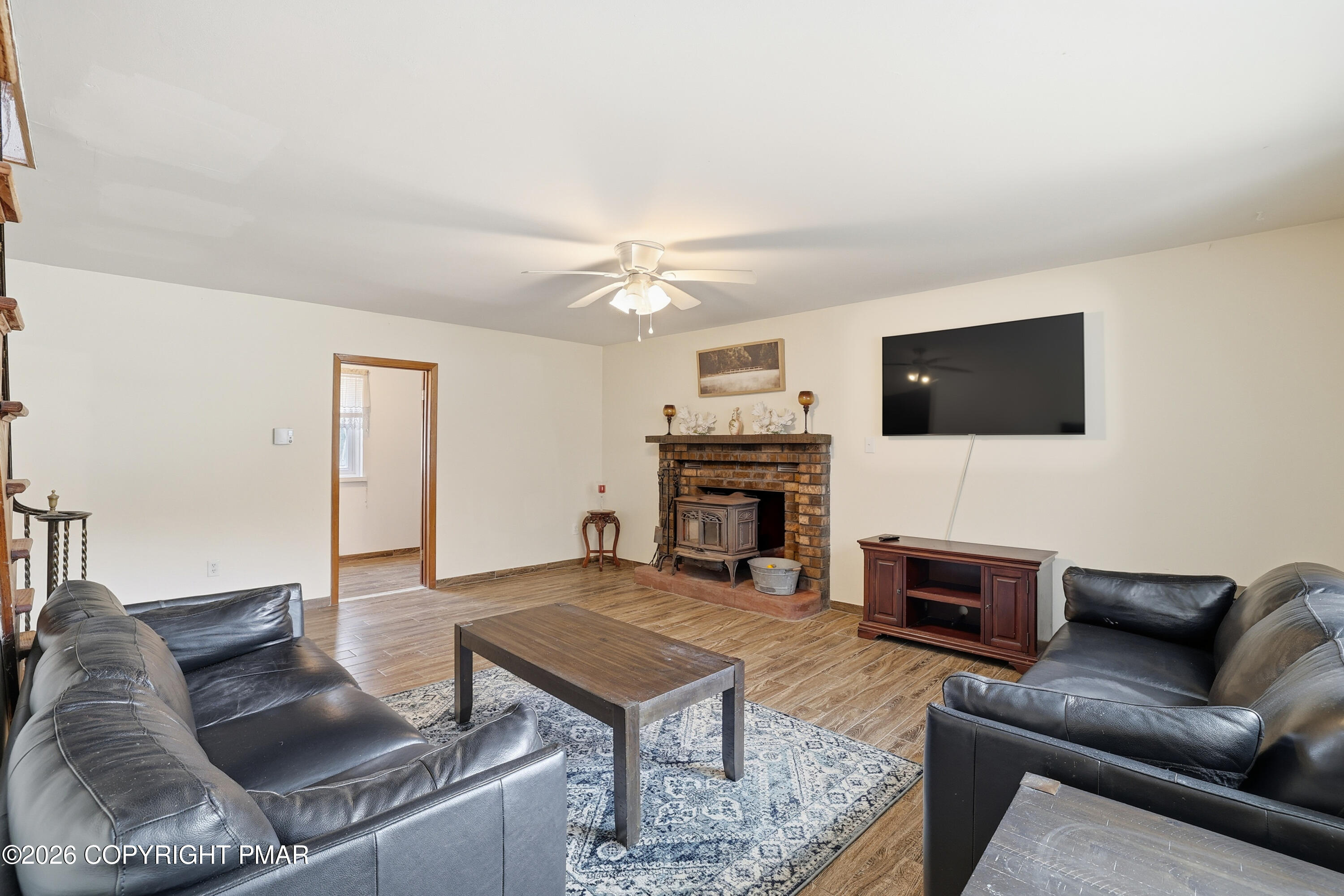 98 Black Bear Pass Property Photo 2