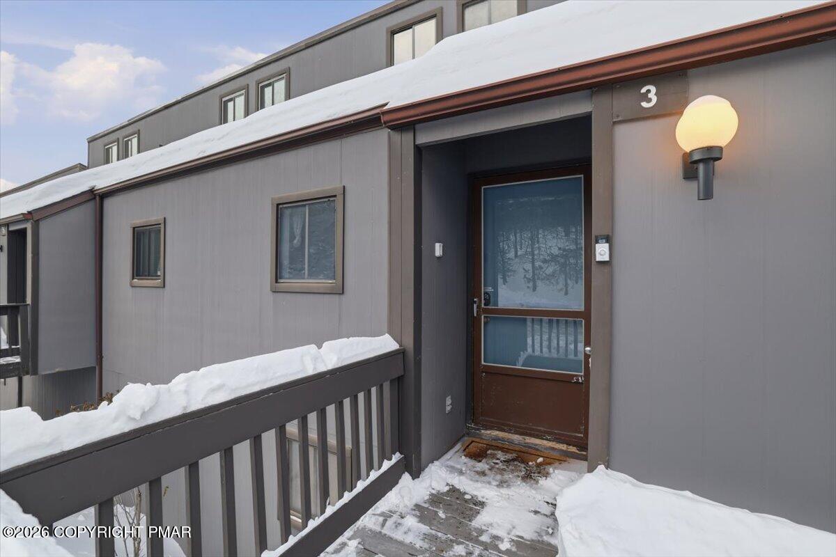 3 Middle Village Way Property Photo 3