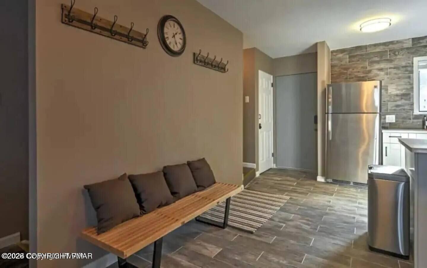3 Middle Village Way Property Photo 6