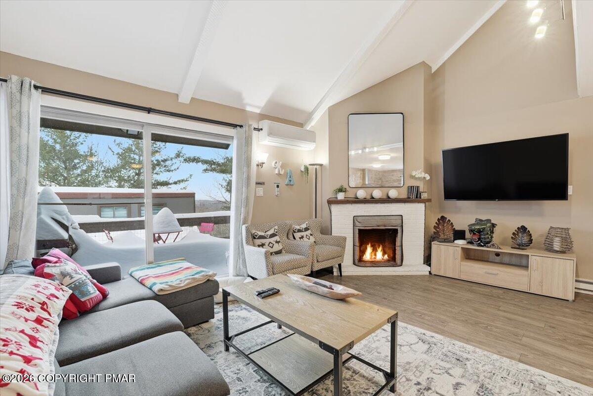 3 Middle Village Way Property Photo 12