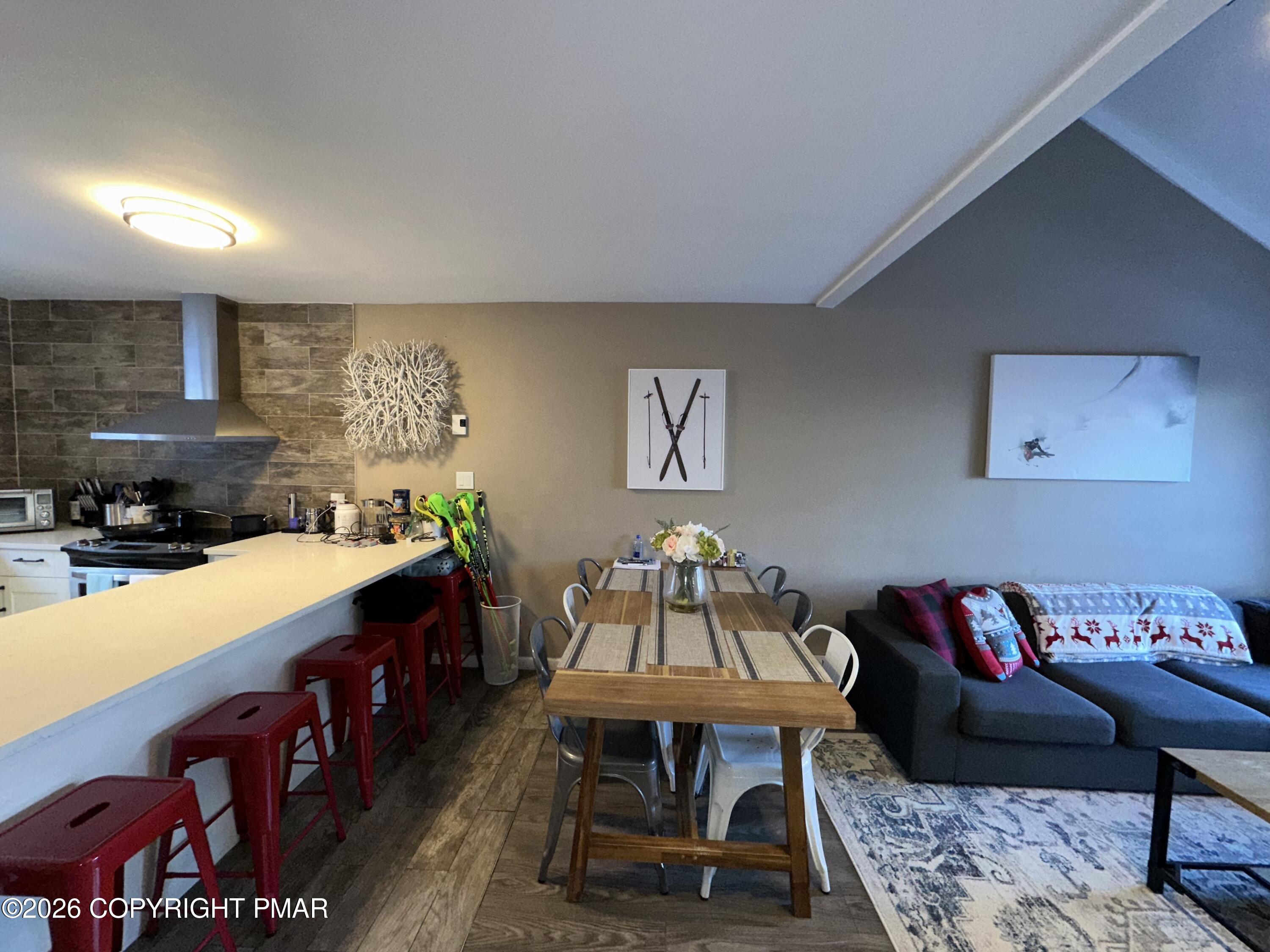 3 Middle Village Way Property Photo 16