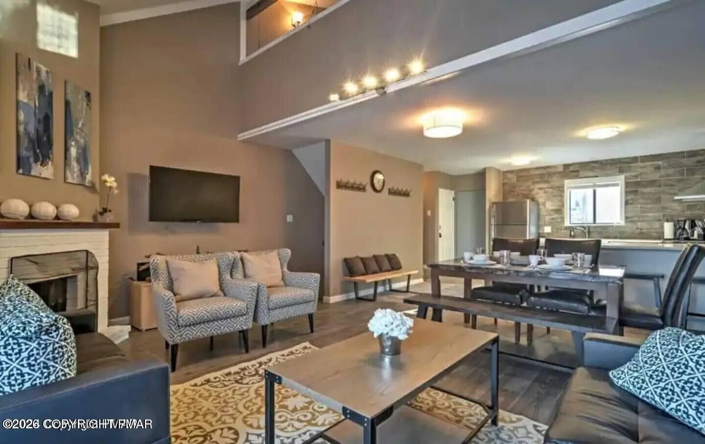 3 Middle Village Way Property Photo 18