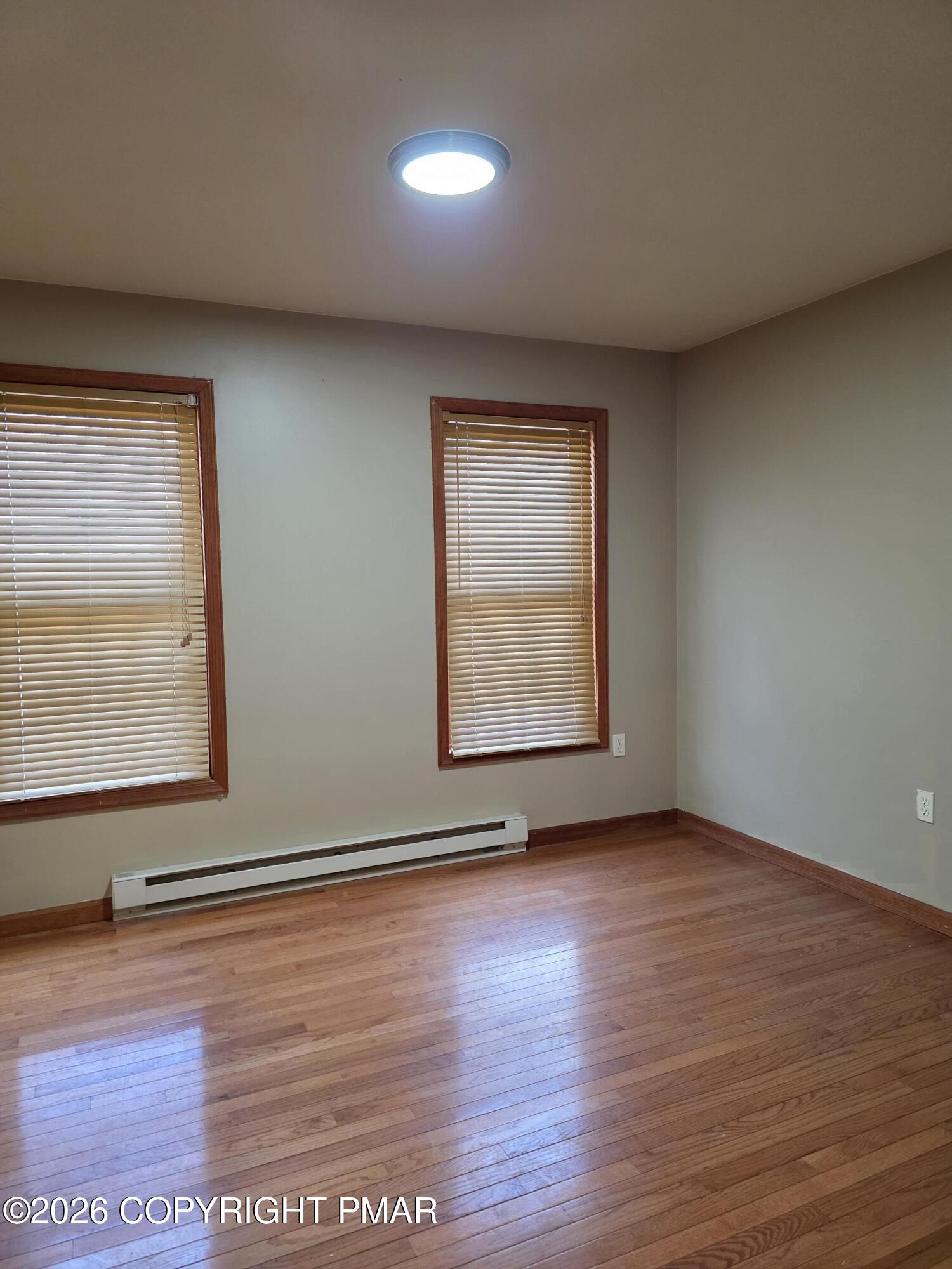 1528 Belgravia Drive Property Photo 7
