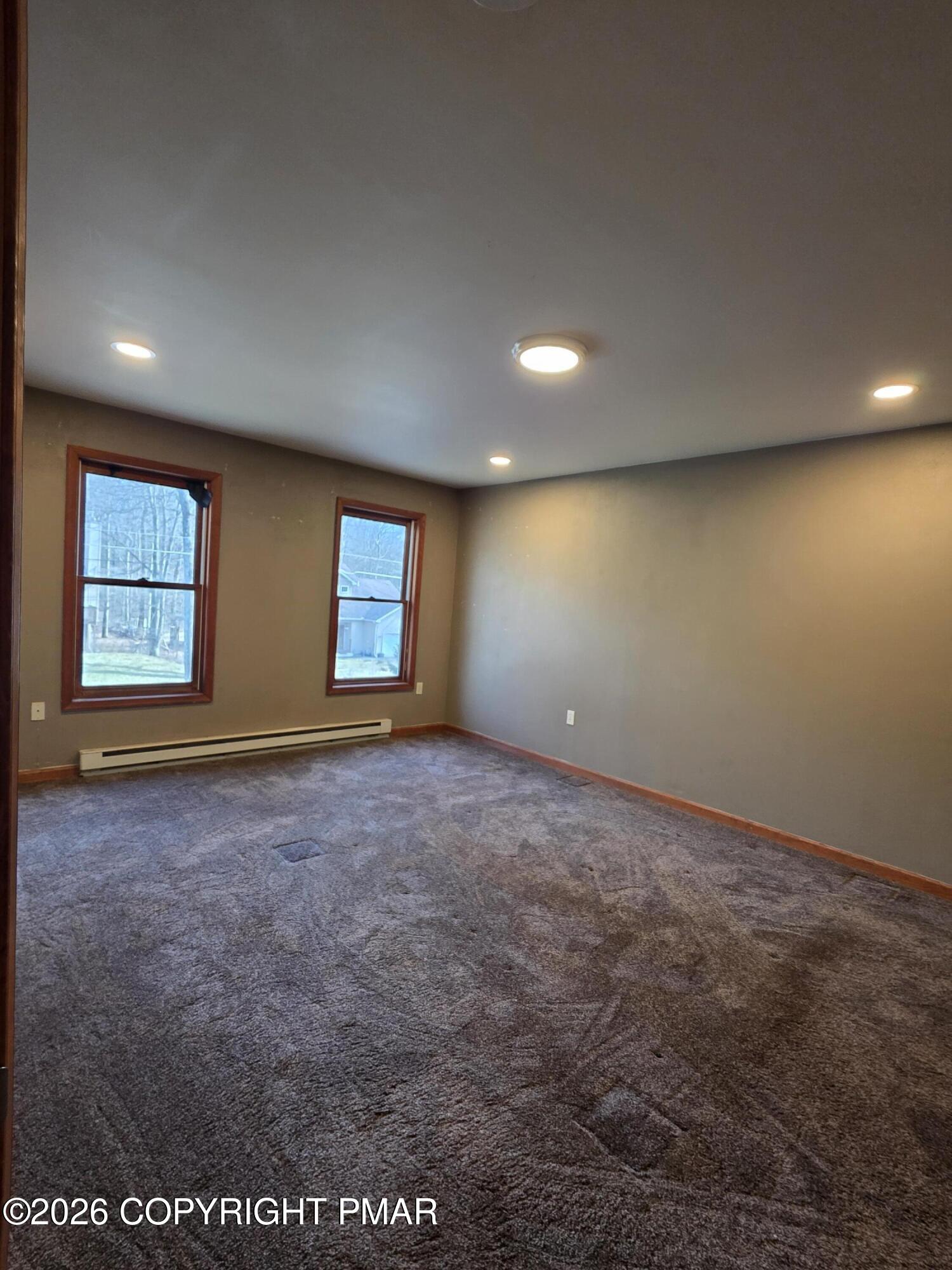 1528 Belgravia Drive Property Photo 23