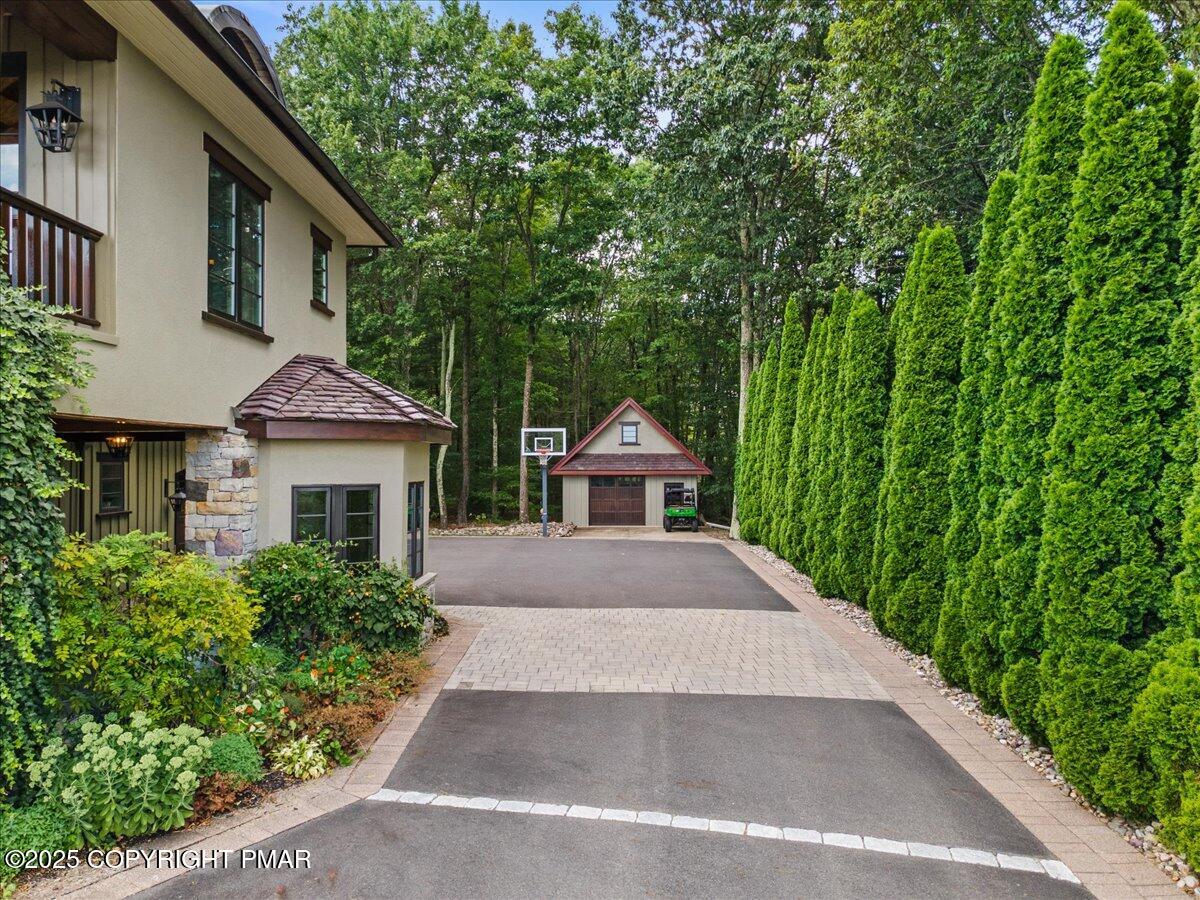 1212 Burger Hollow Road Property Photo 16