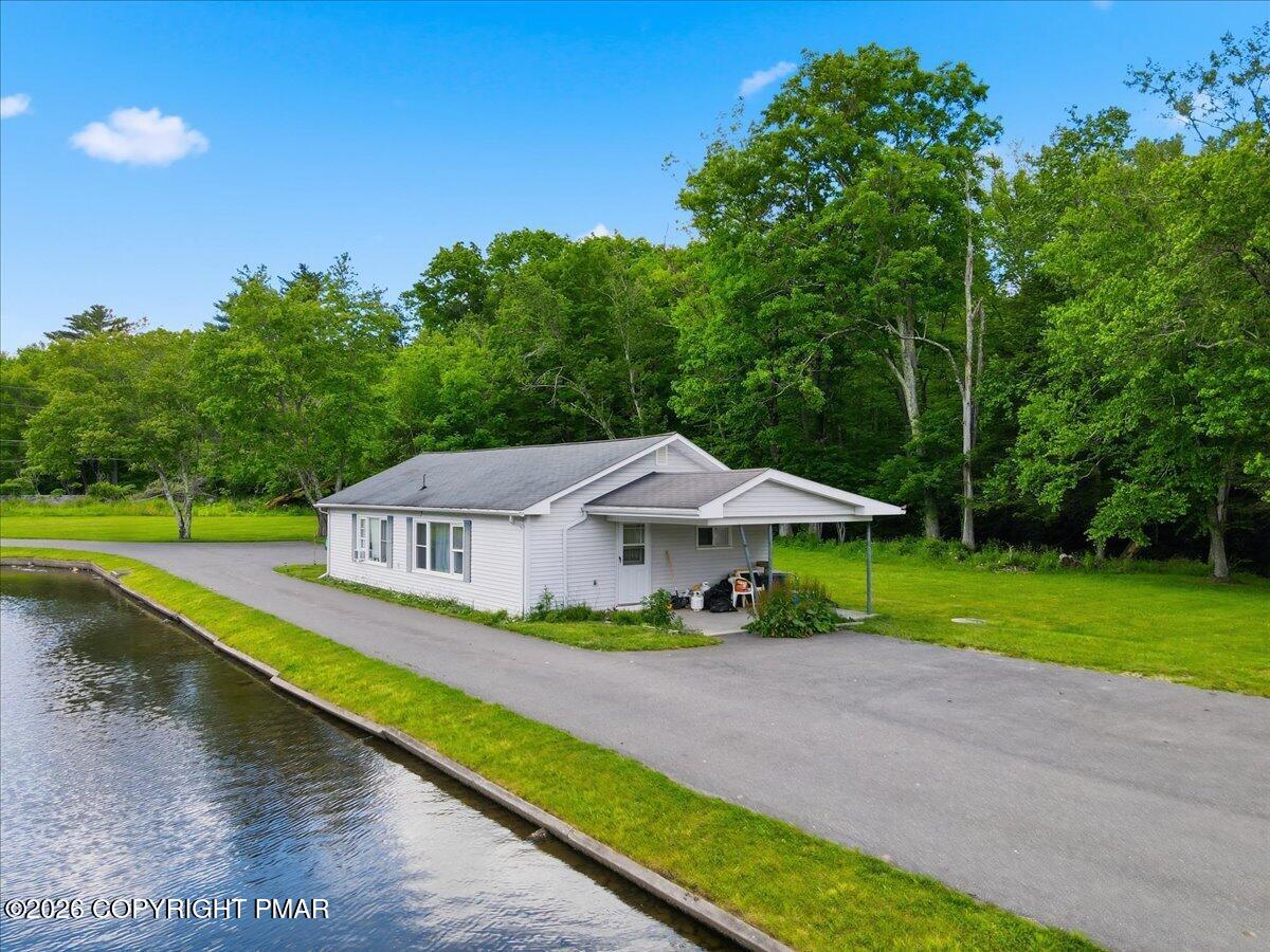 306 Merwinsburg Road Property Photo 16
