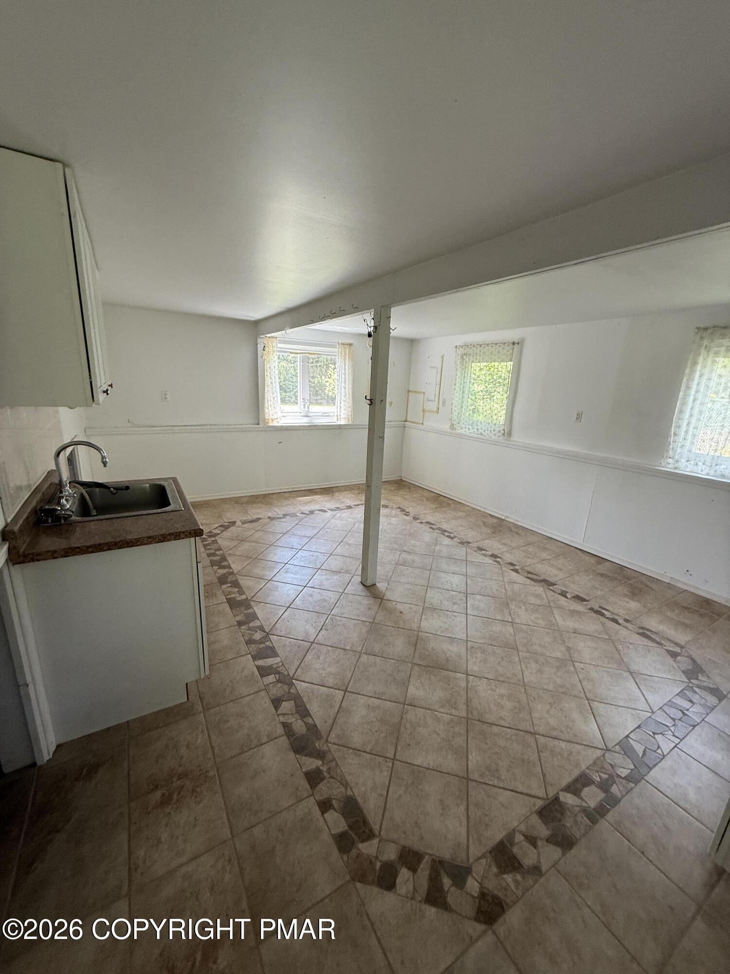 7639 Lake Shore Drive Property Photo 40