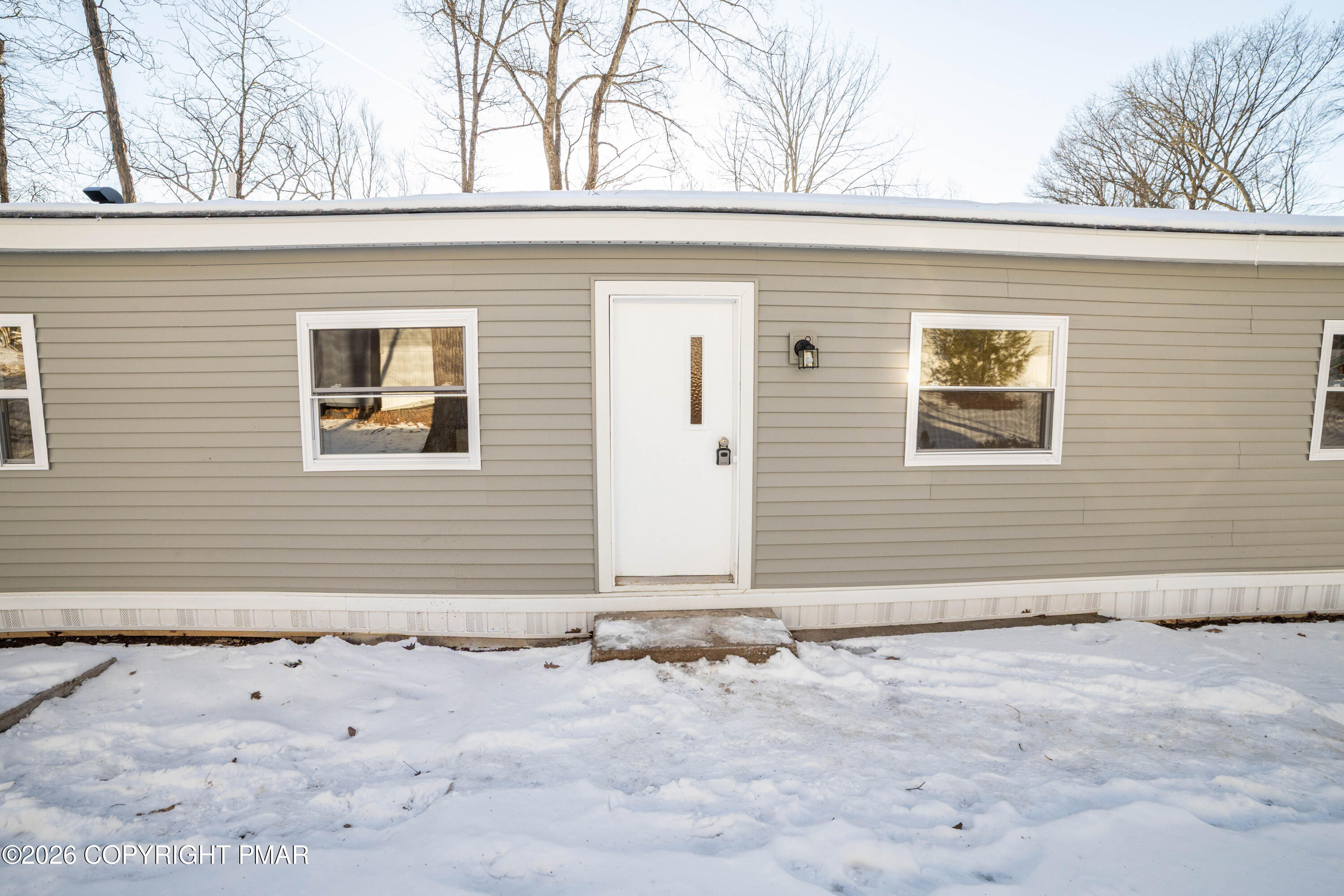 128 Bartion Court Property Photo 2