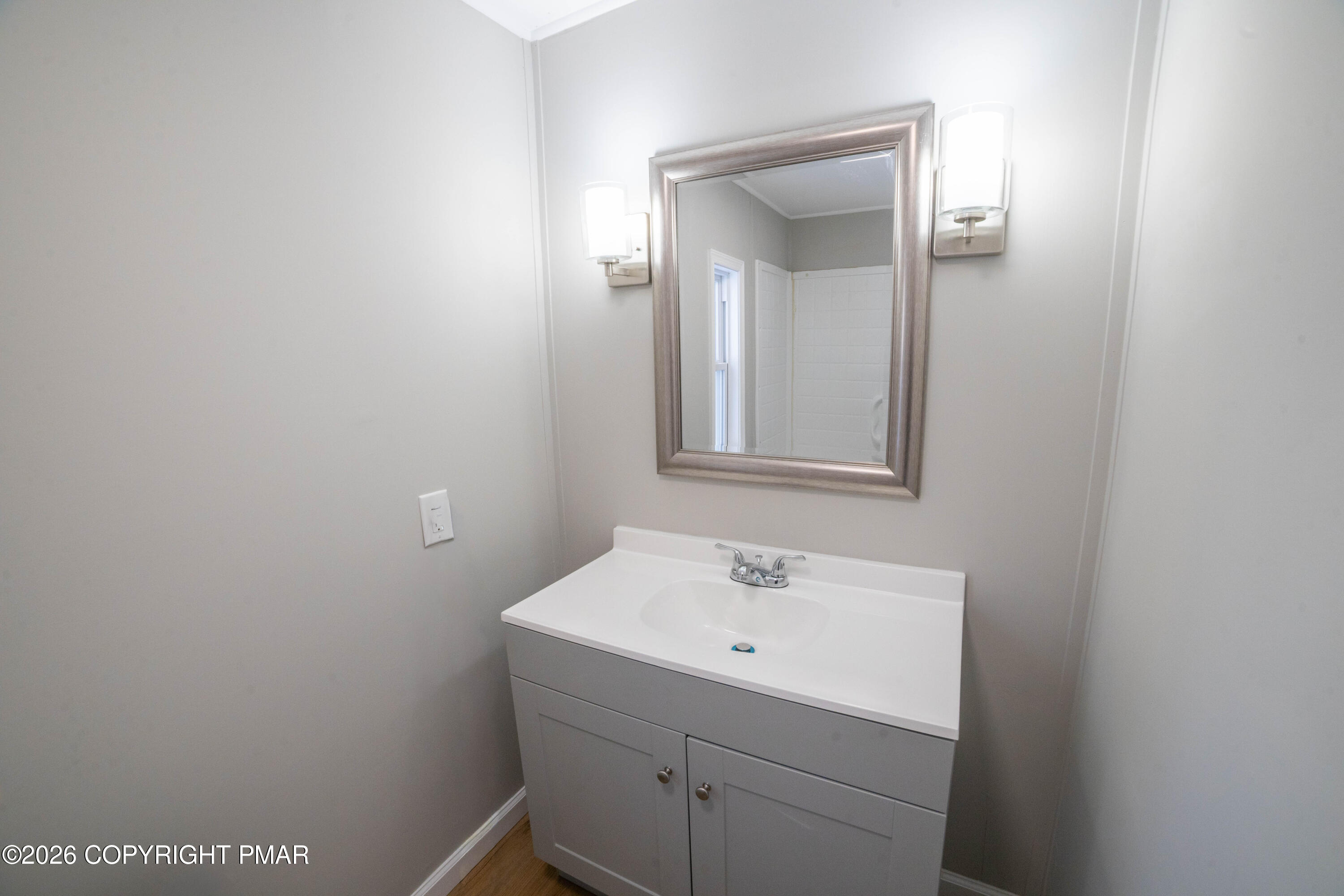 128 Bartion Court Property Photo 14