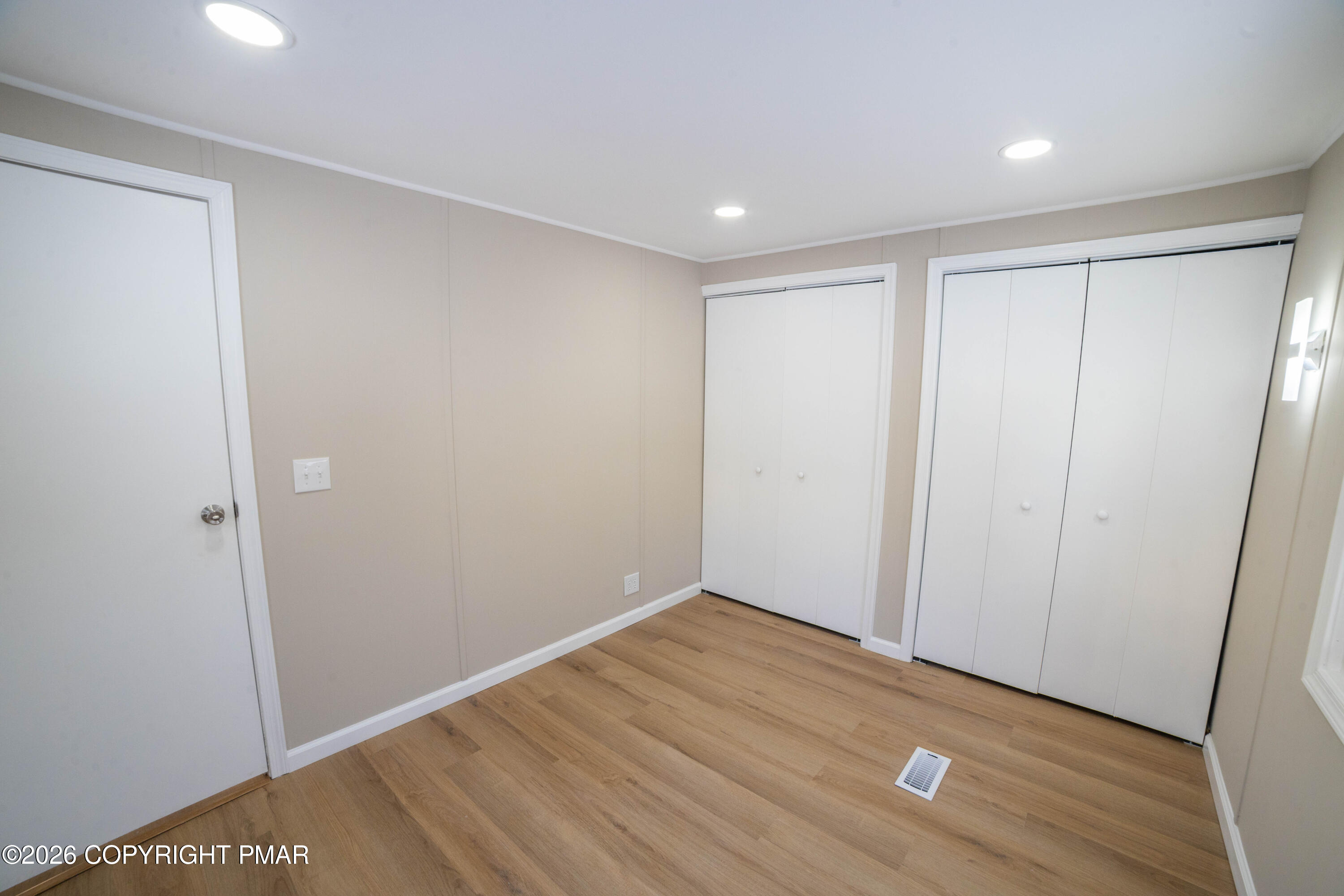 128 Bartion Court Property Photo 19