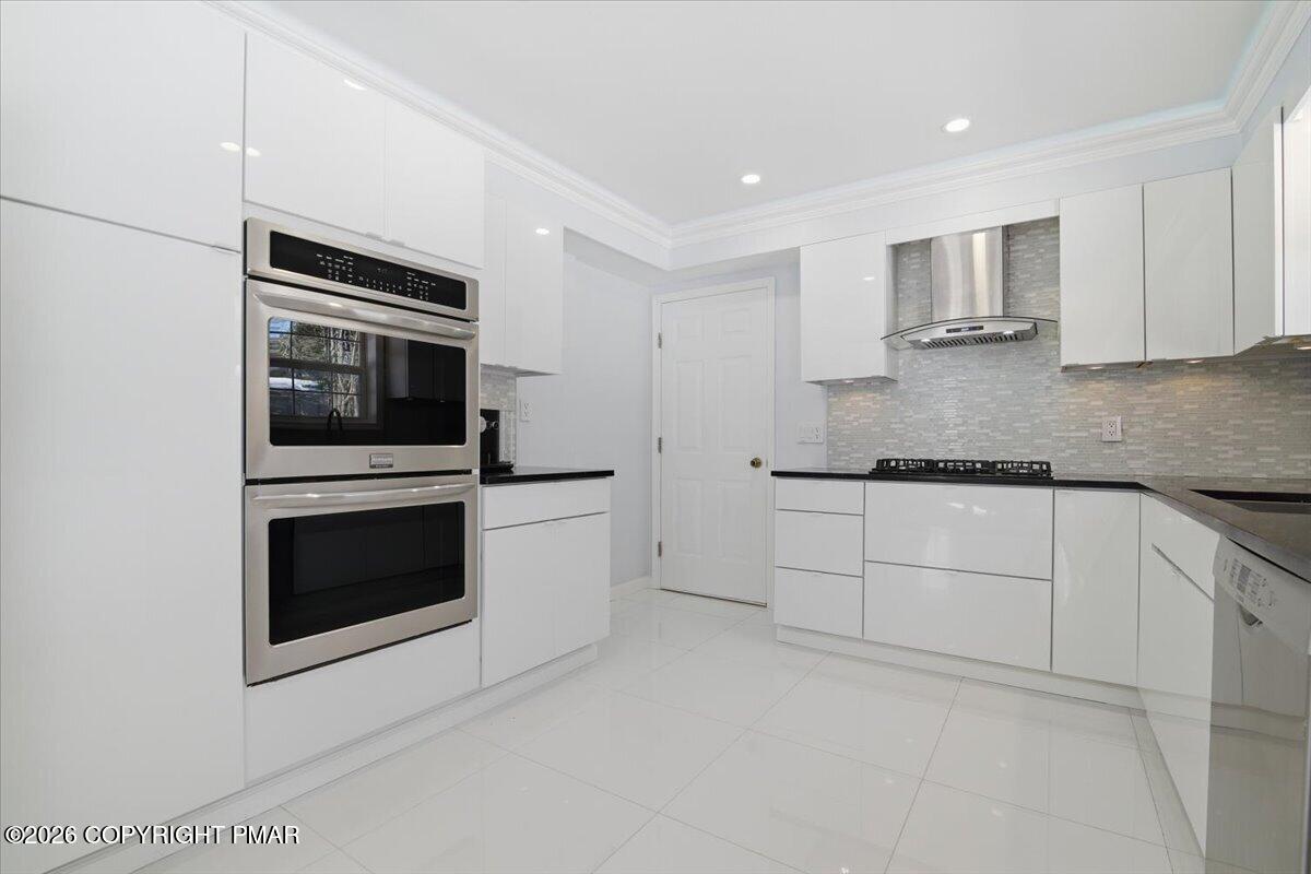 136 Kimberly Drive Property Photo 17