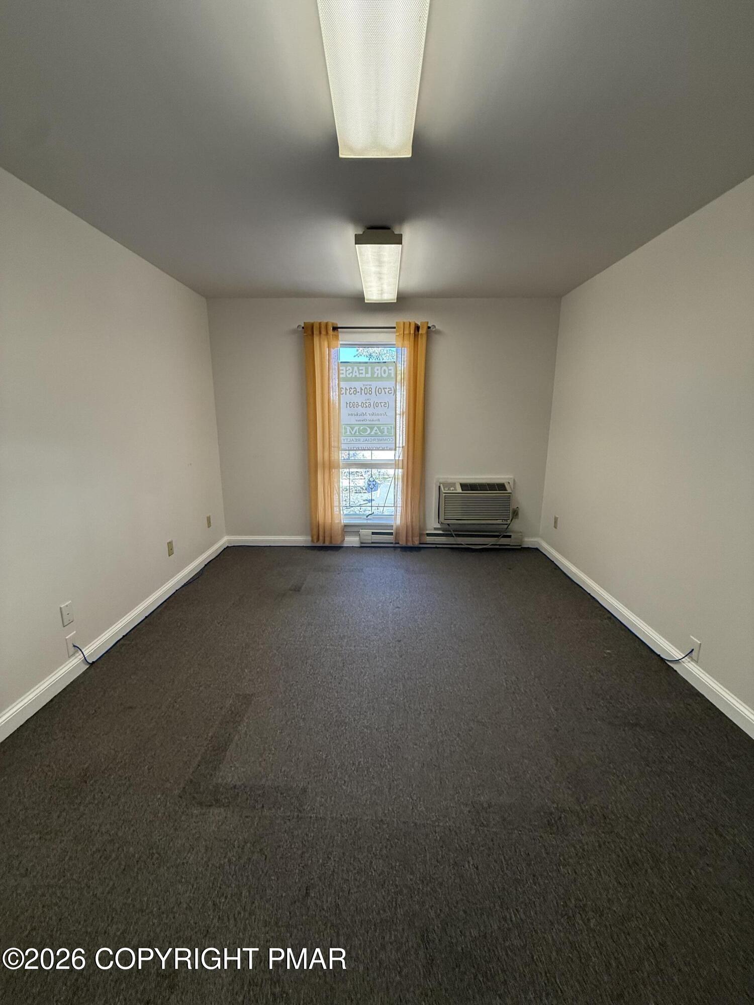 78 S Courtland Street Property Photo 4