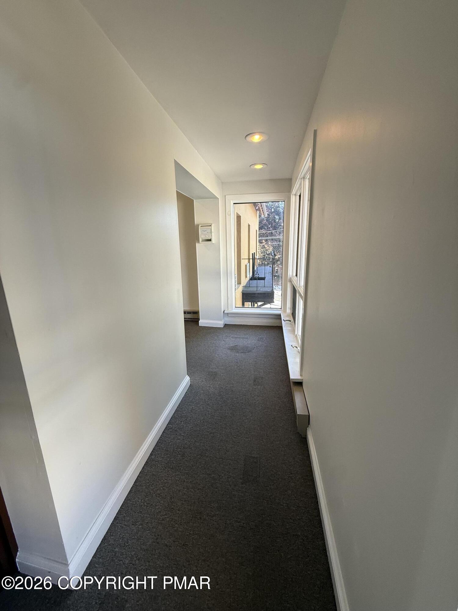 78 S Courtland Street Property Photo 9