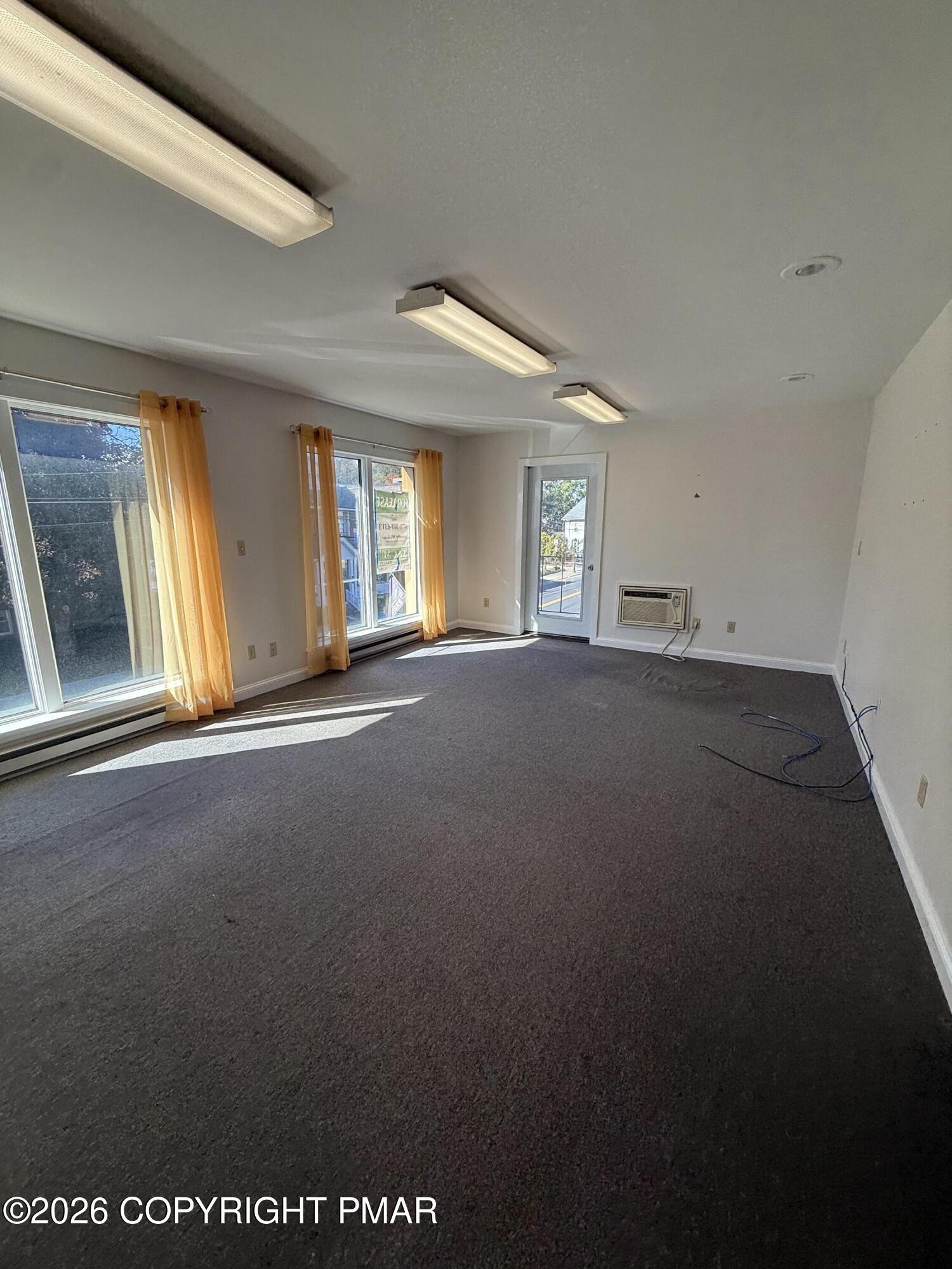78 S Courtland Street Property Photo 14