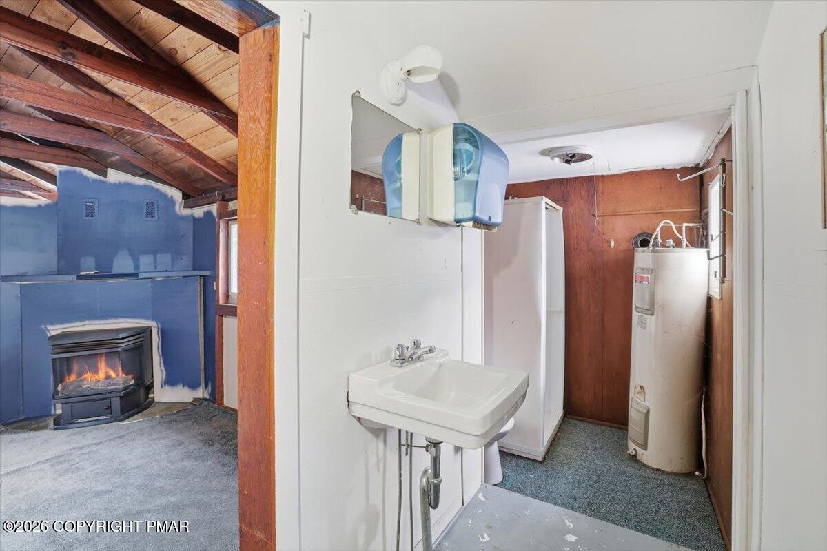 107 Circle Lane Property Photo 8