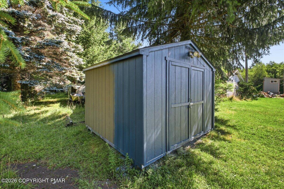 107 Circle Lane Property Photo 13