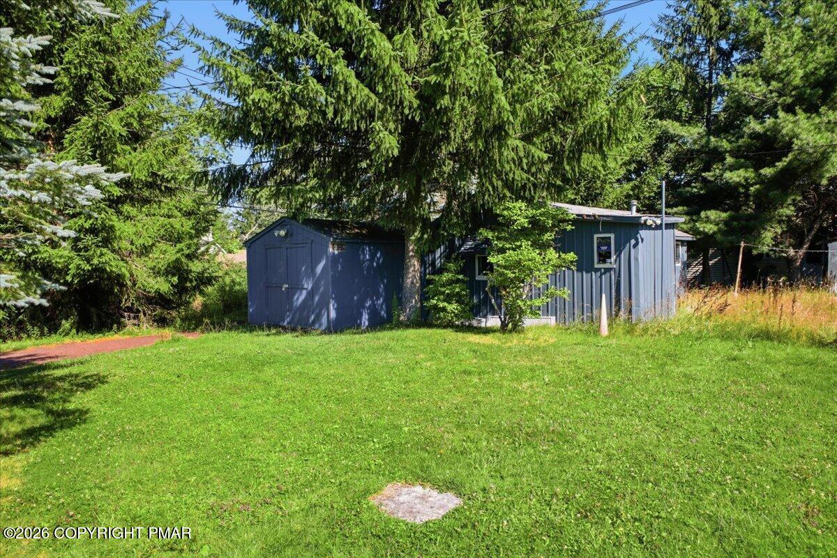 107 Circle Lane Property Photo 14
