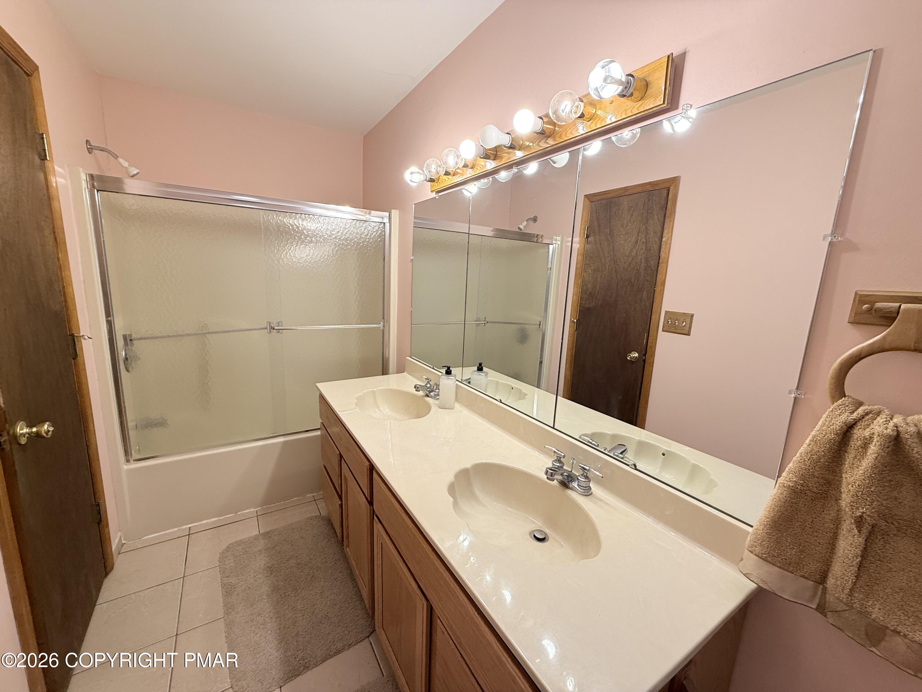 98 Bender Road Property Photo 16